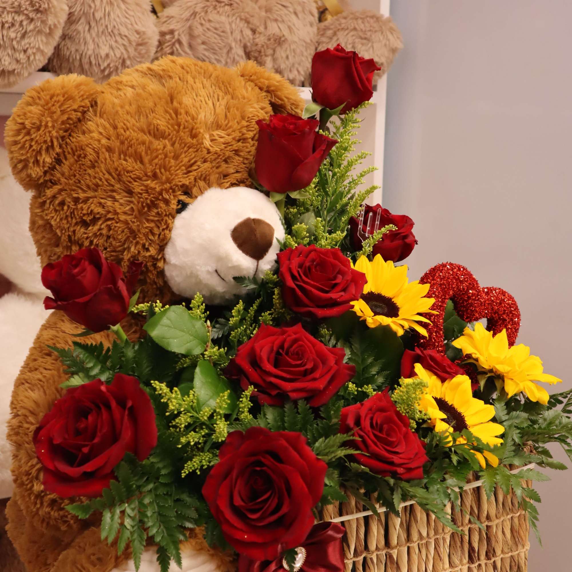 This beautiful basket comes with roses of your choice, lilies, sunflowers, and