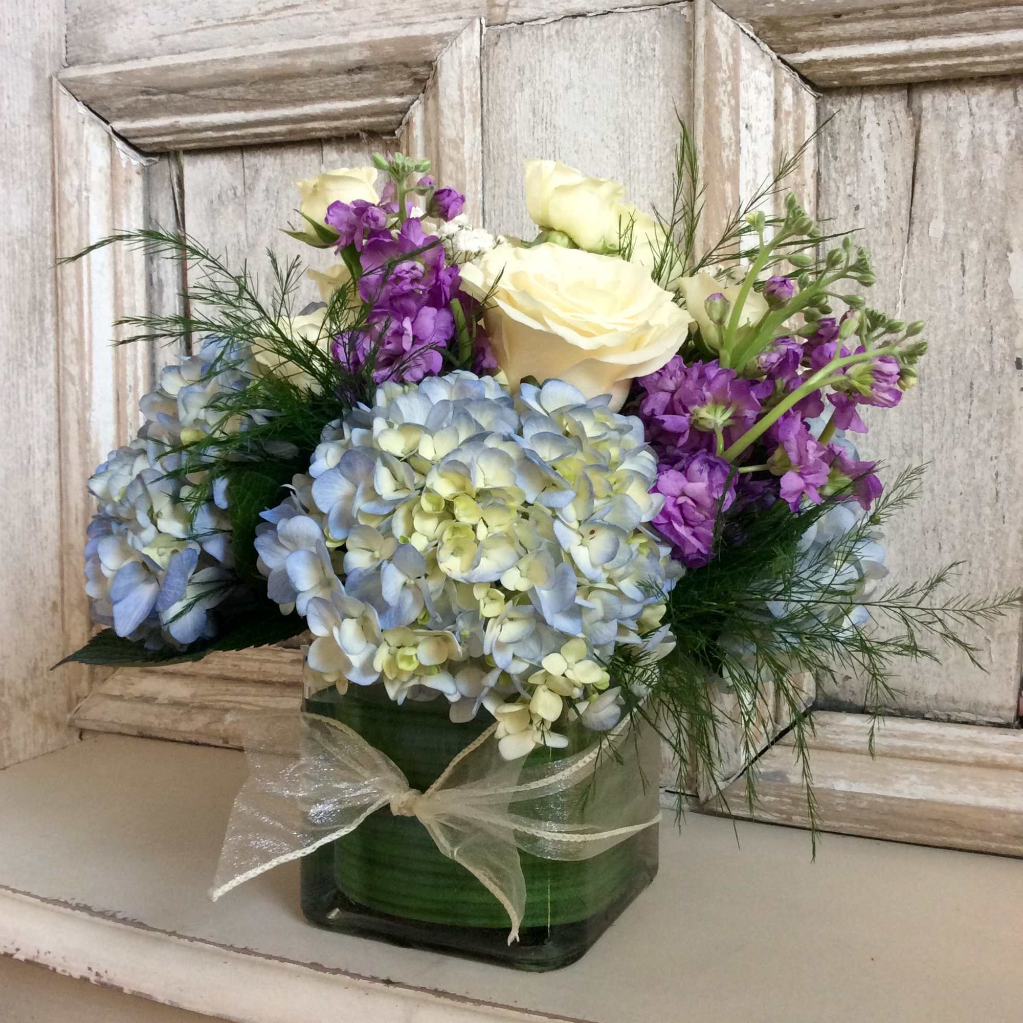 Send a heartfelt message that truly stands out. Our exquisite design, featuring