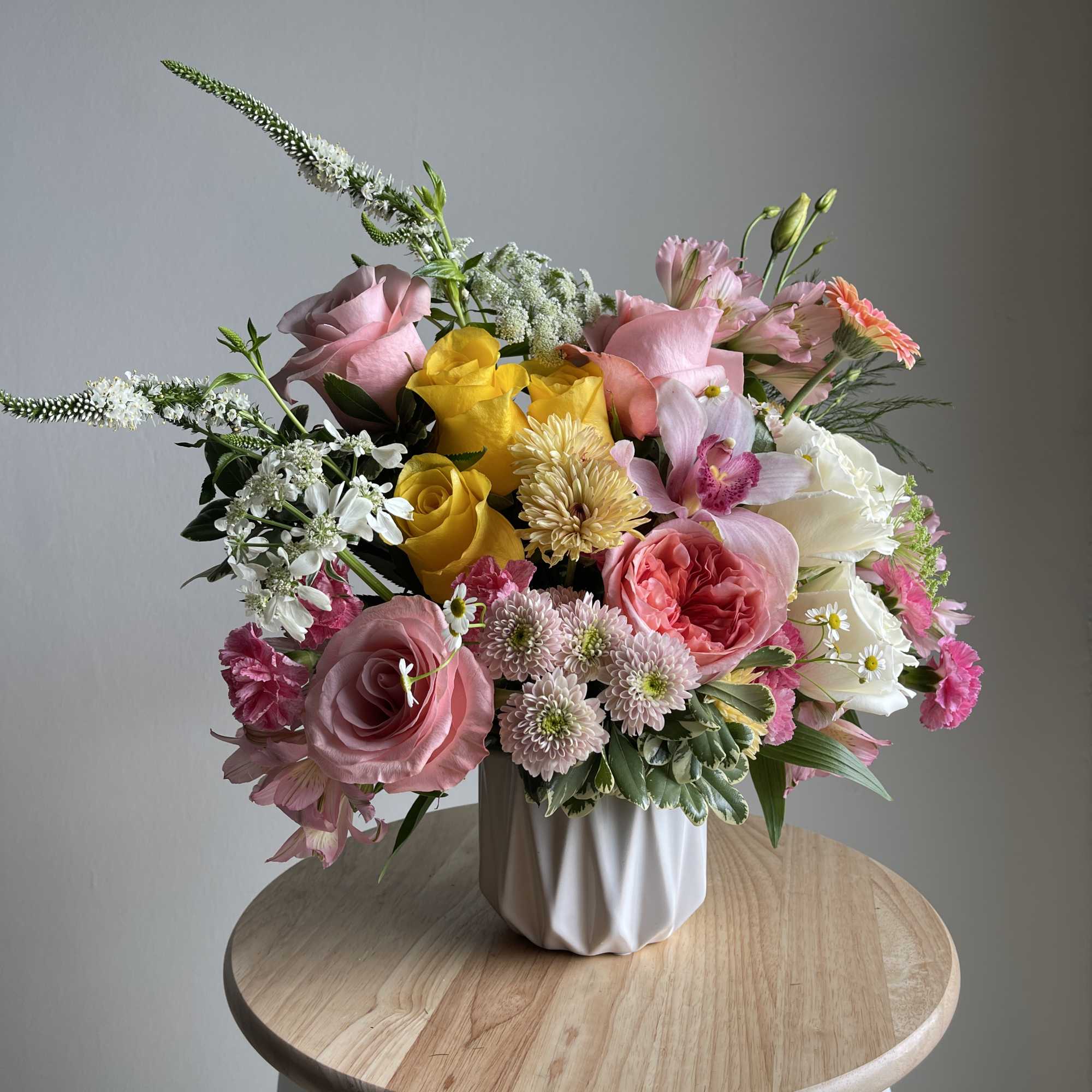 a floral Vase to captivate and be admired when placed anywhere it