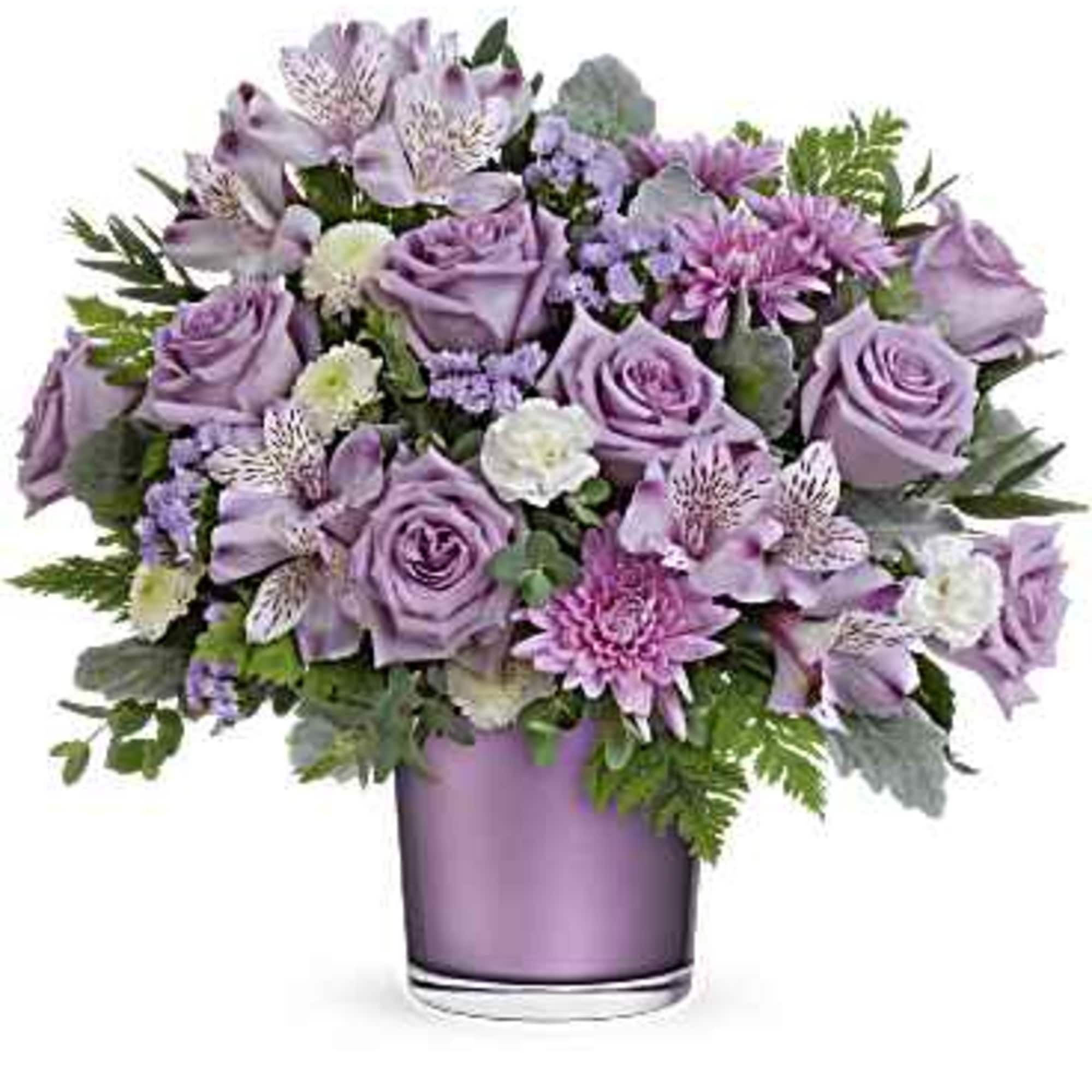 Experience the enchantment of blooms delivered! Purple roses