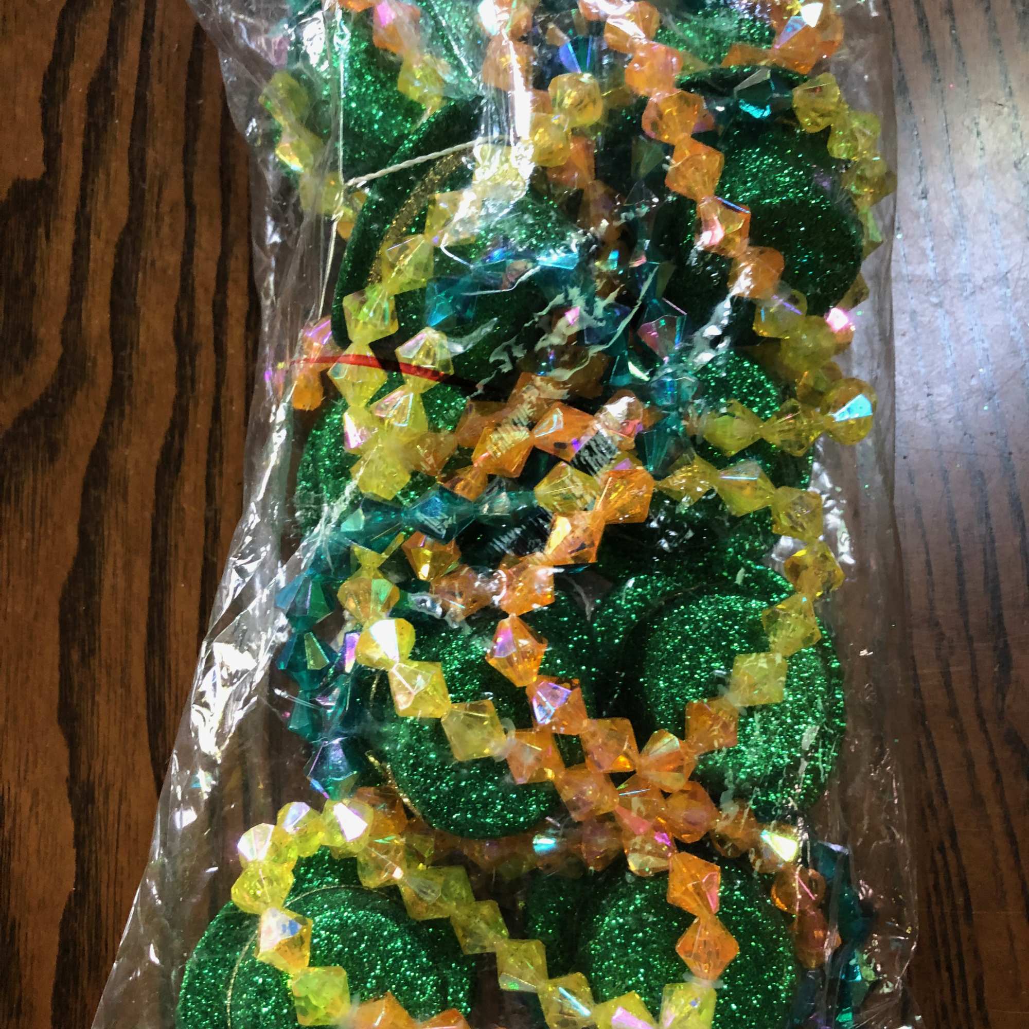 Spread some cheer and liven up the party with St. Patty's Garland.