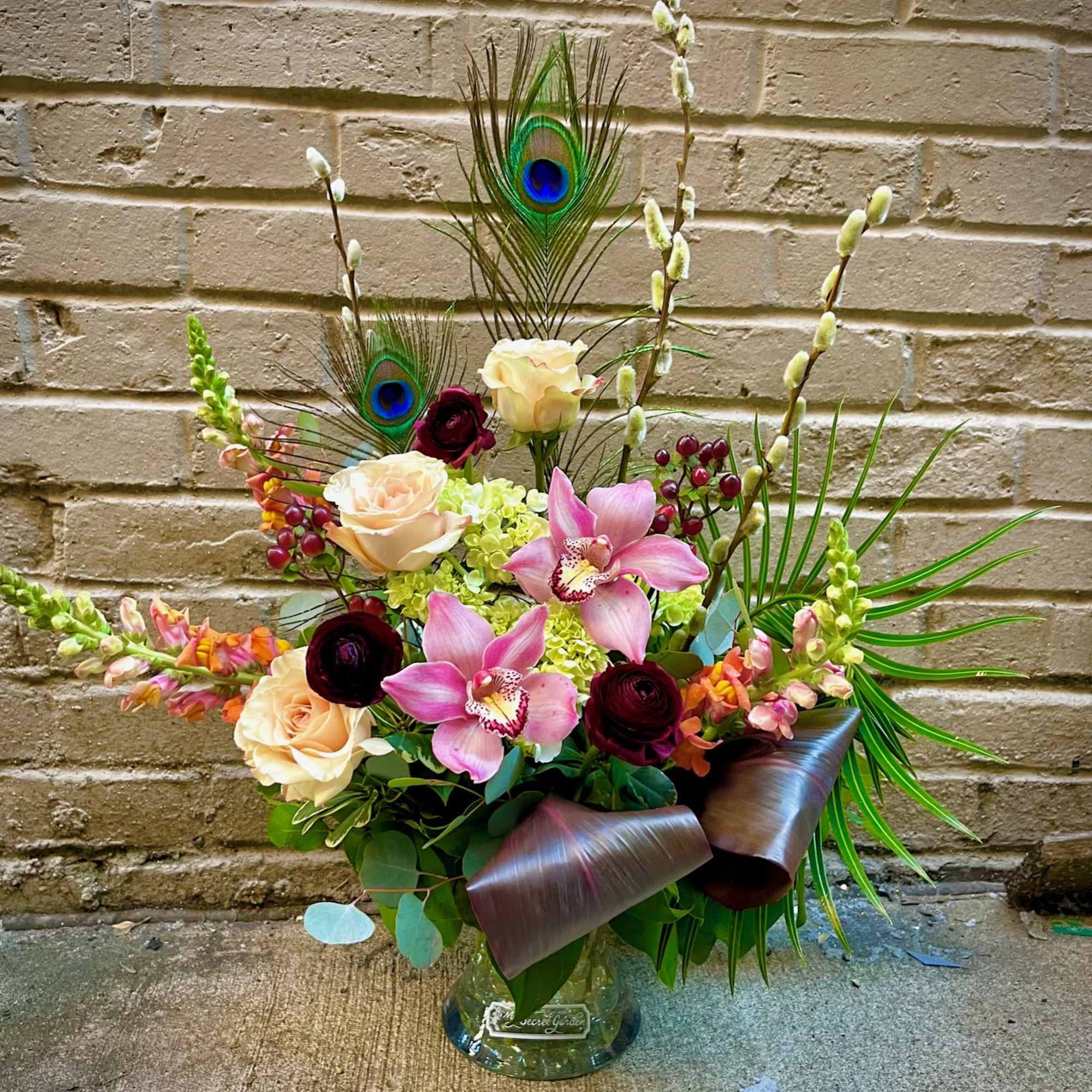 This beautiful arrangement reminiscent of the the Art Nouveau period features beautiful
