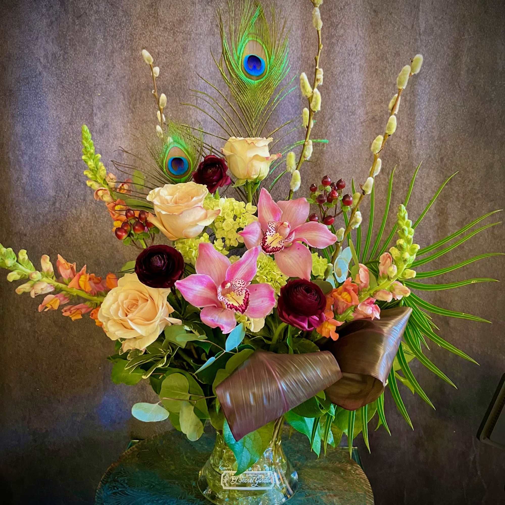 This beautiful arrangement reminiscent of the the Art Nouveau period features beautiful