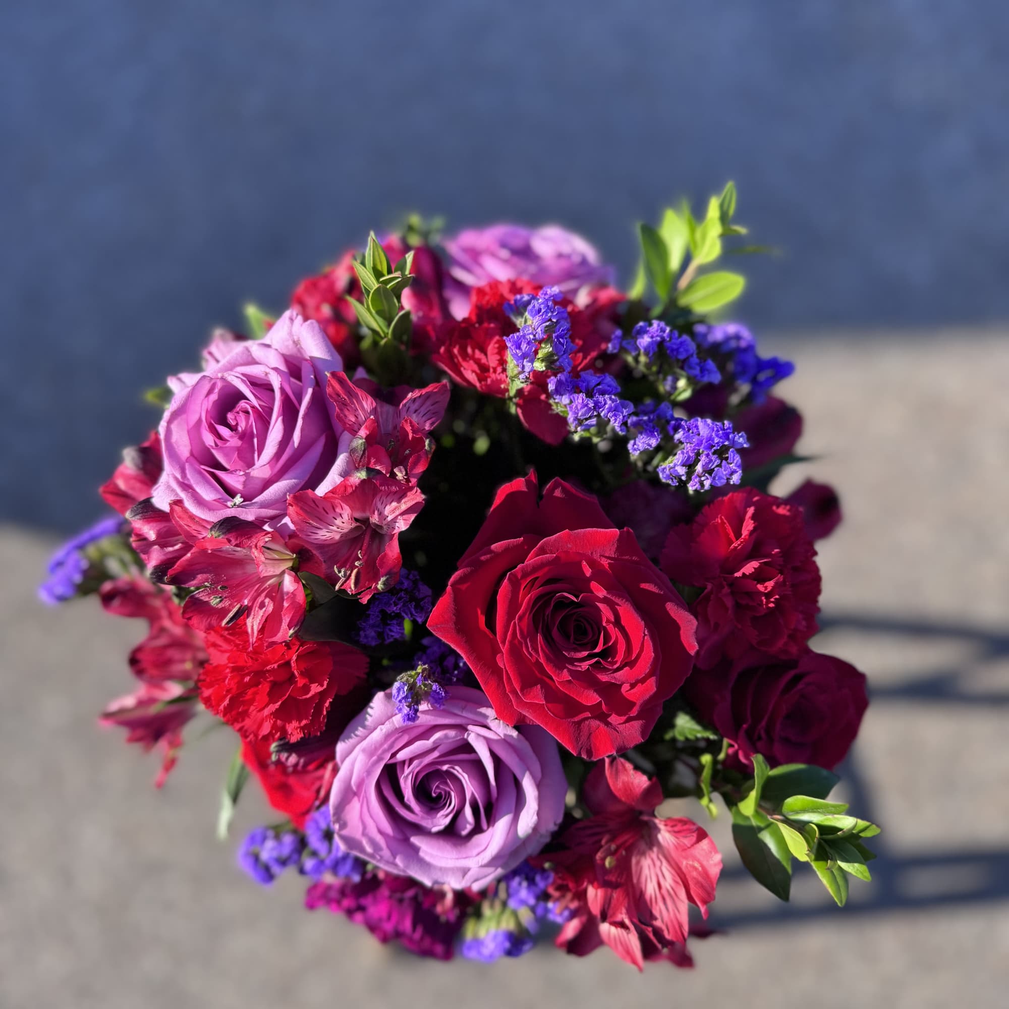 Bold, passionate, and full of heart&mdash;Texas Dreamin&rsquo; is a Valentine&rsquo;s arrangement made