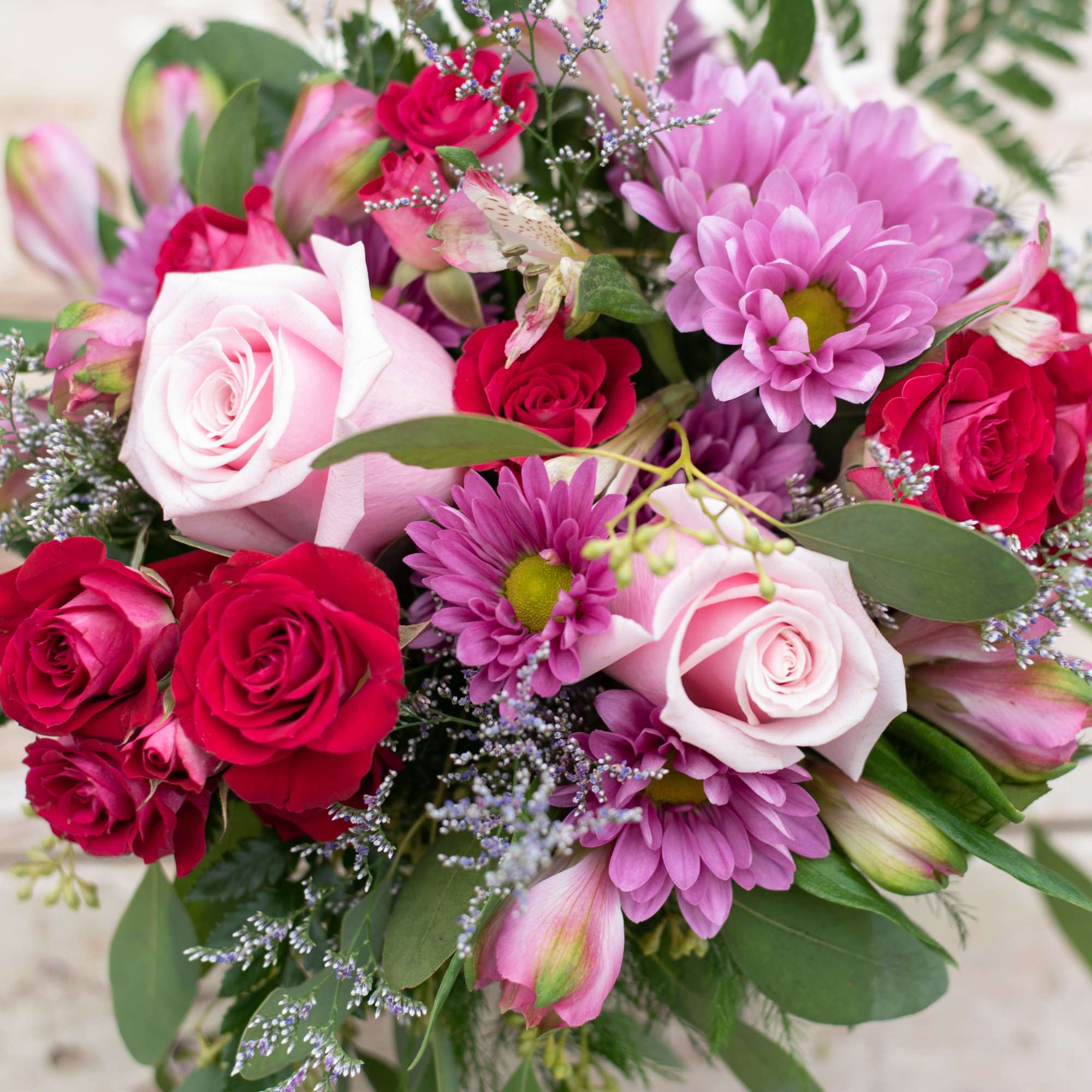 You don't need to travel to Pasadena for this "Rose Bowl", it's