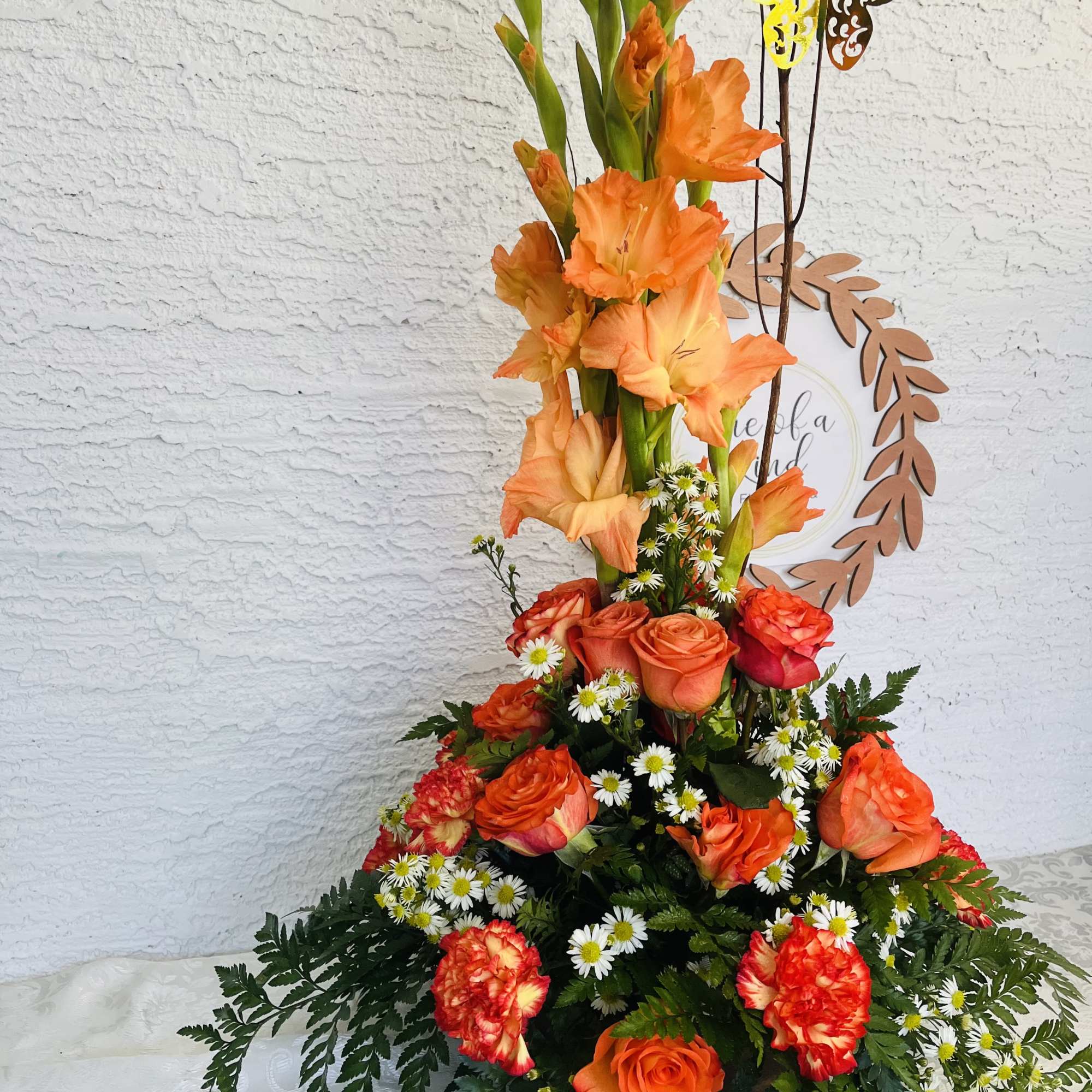 Magico orange is a creation full of color and life to brighten