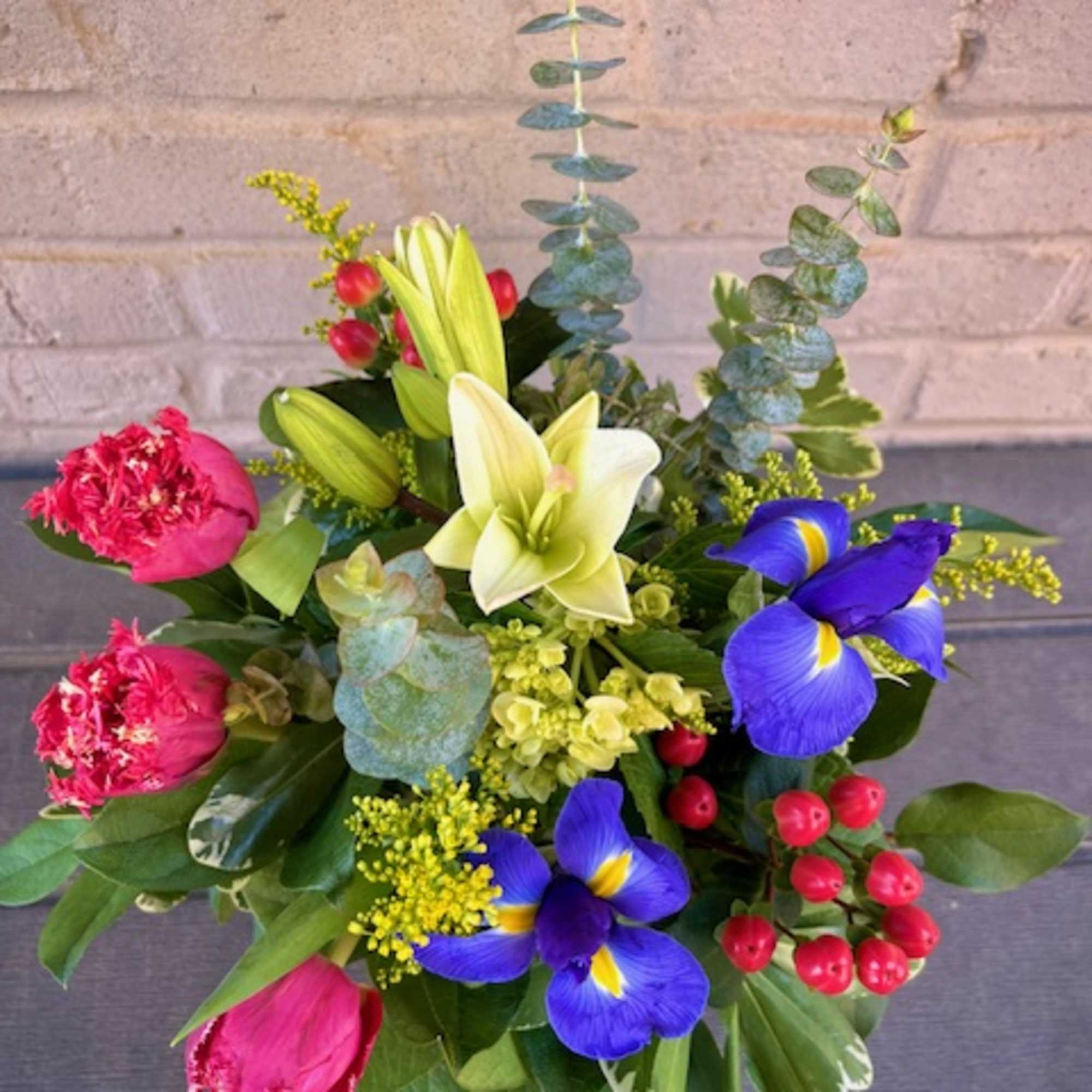  A sweet and petite design to show just how much you