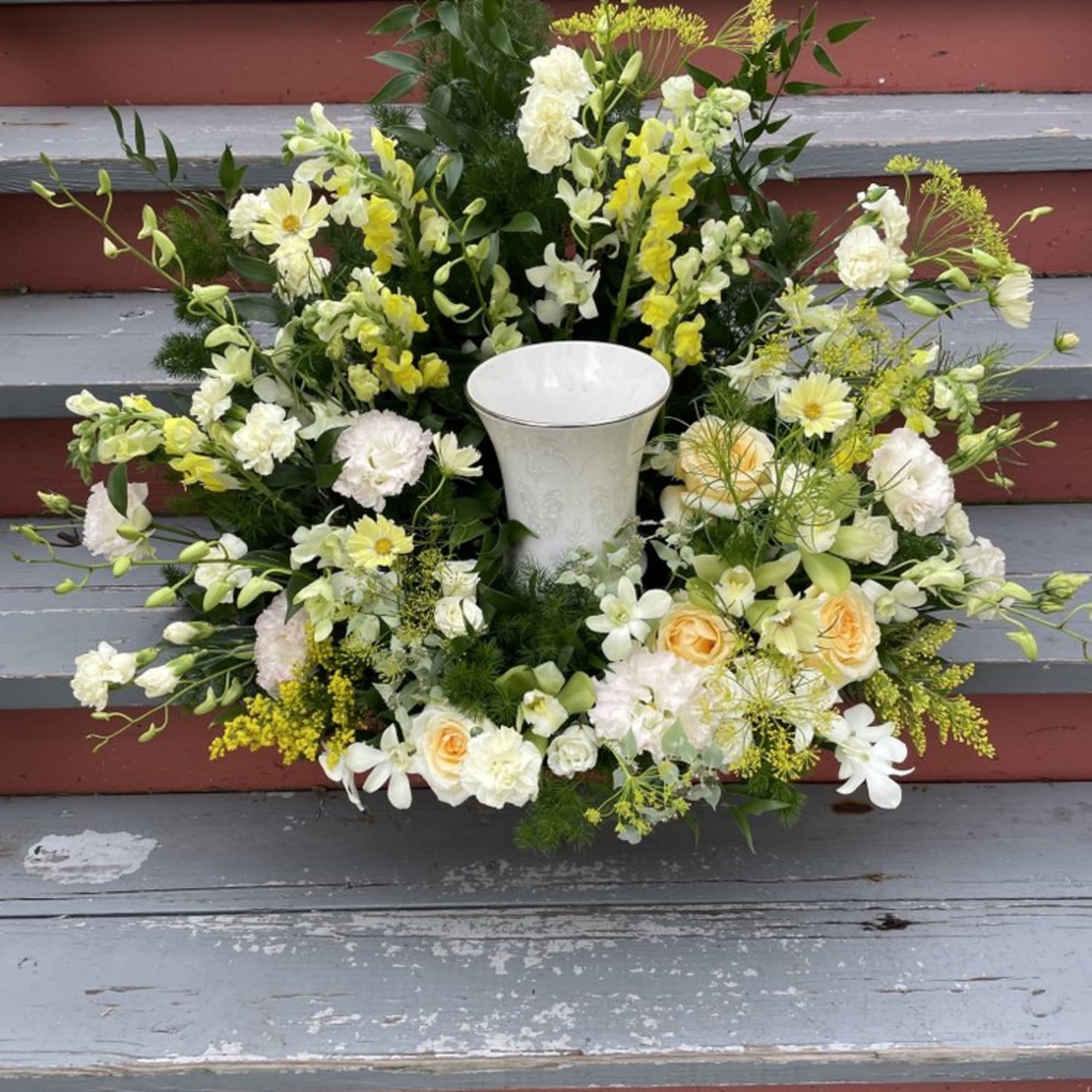 Honor a beautiful life with our Eternal Bloom Urn Surround, a gracefully