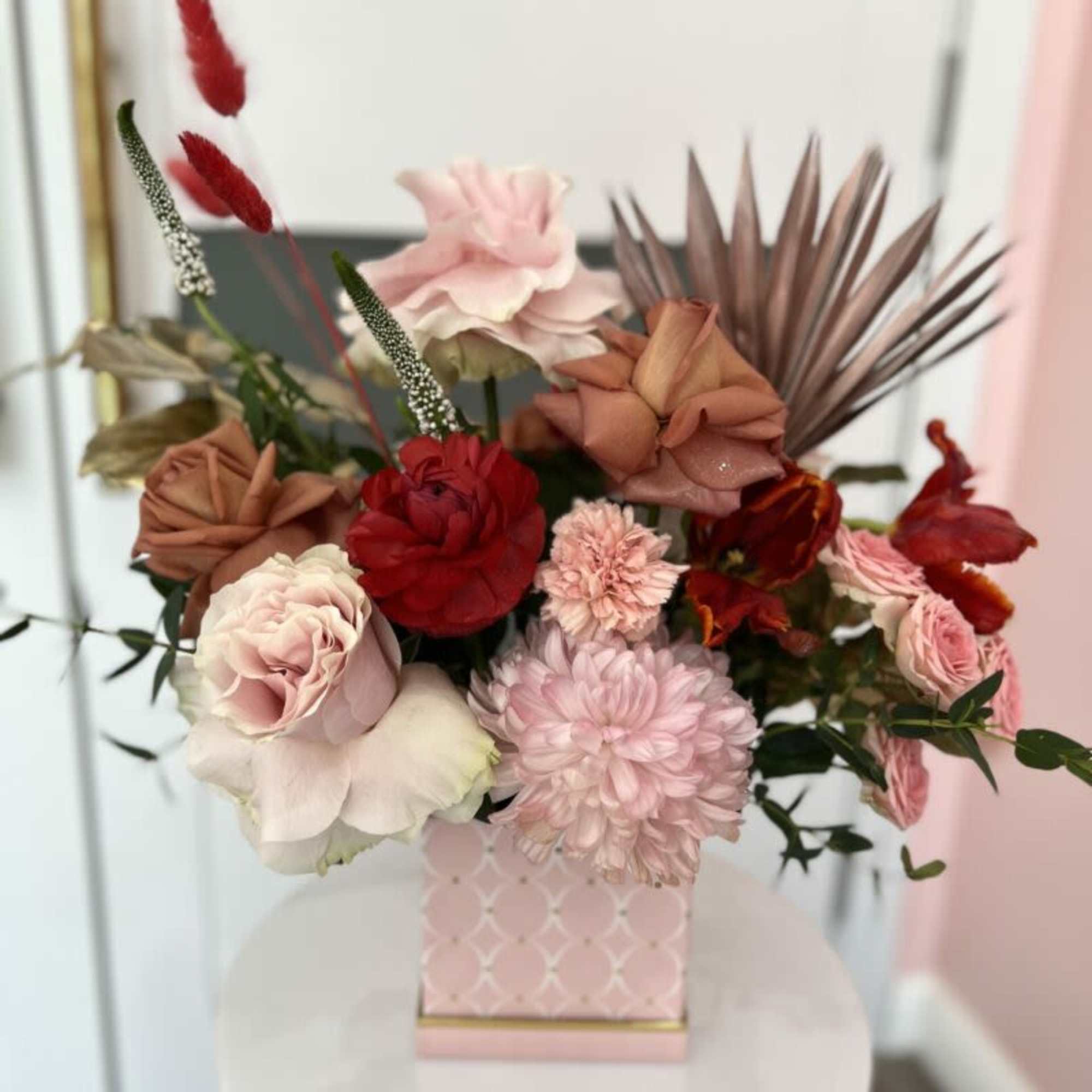 Blush assorted composition of fresh and dry floral accent designed in our