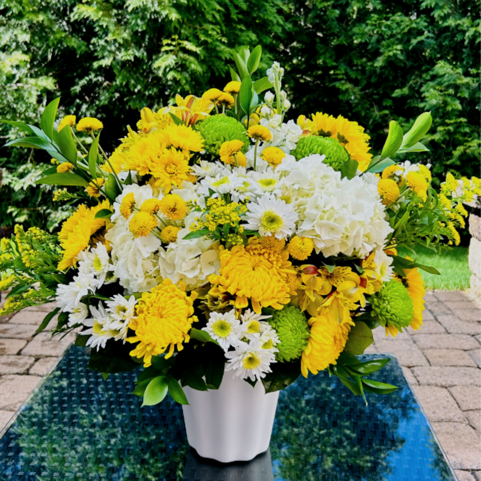 This arrangement is a gentle caress for the eyes and the heart.