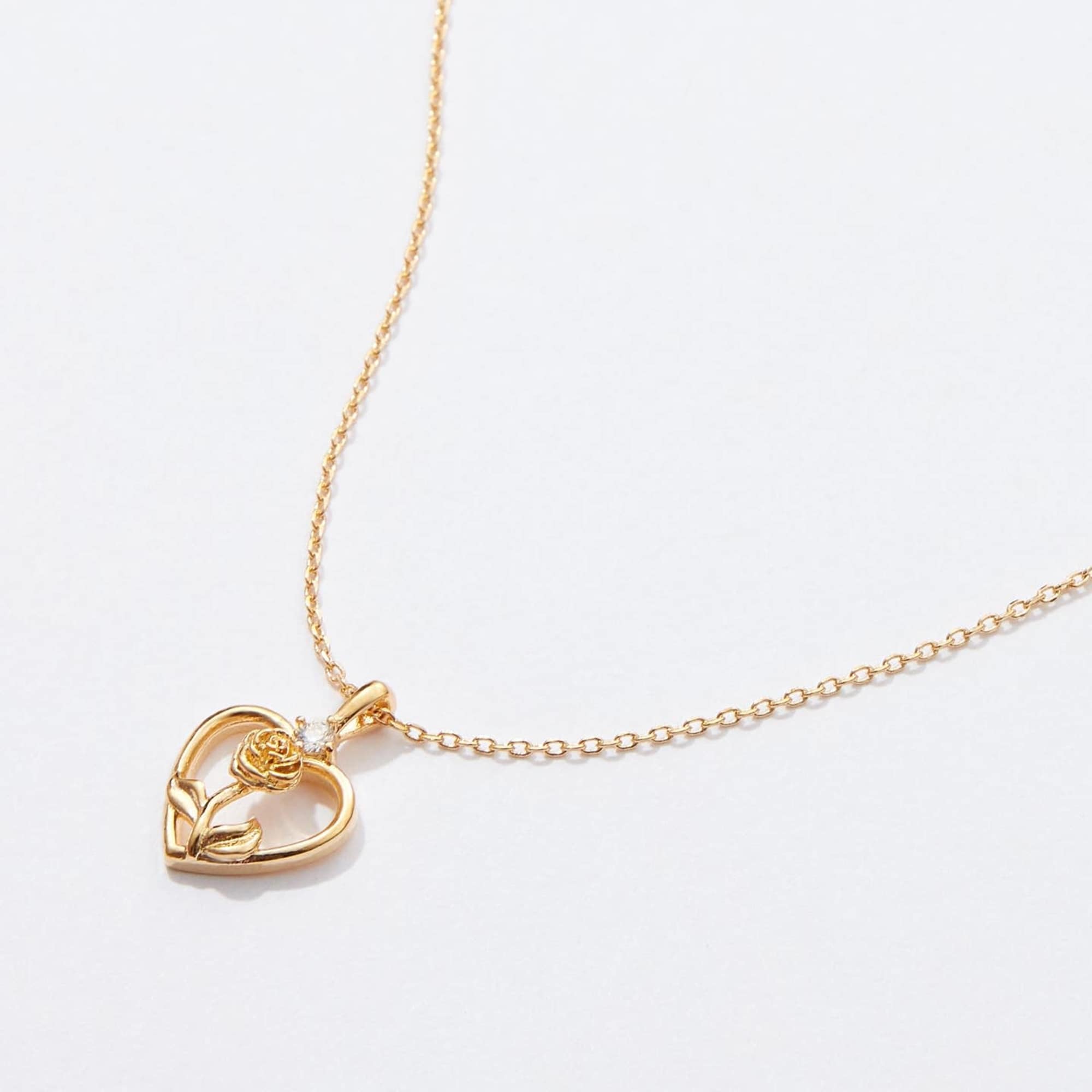 A romantic gift that feels like opening a little treasure chest. This