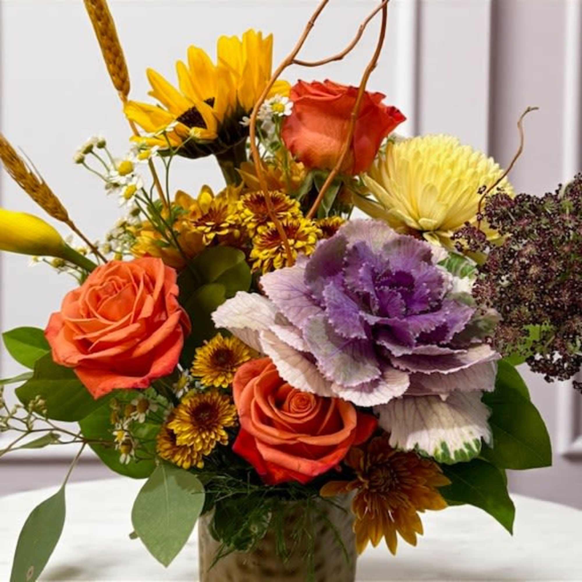 A vibrant composition inspired by the warmth of autumn&rsquo;s golden light. Citrus