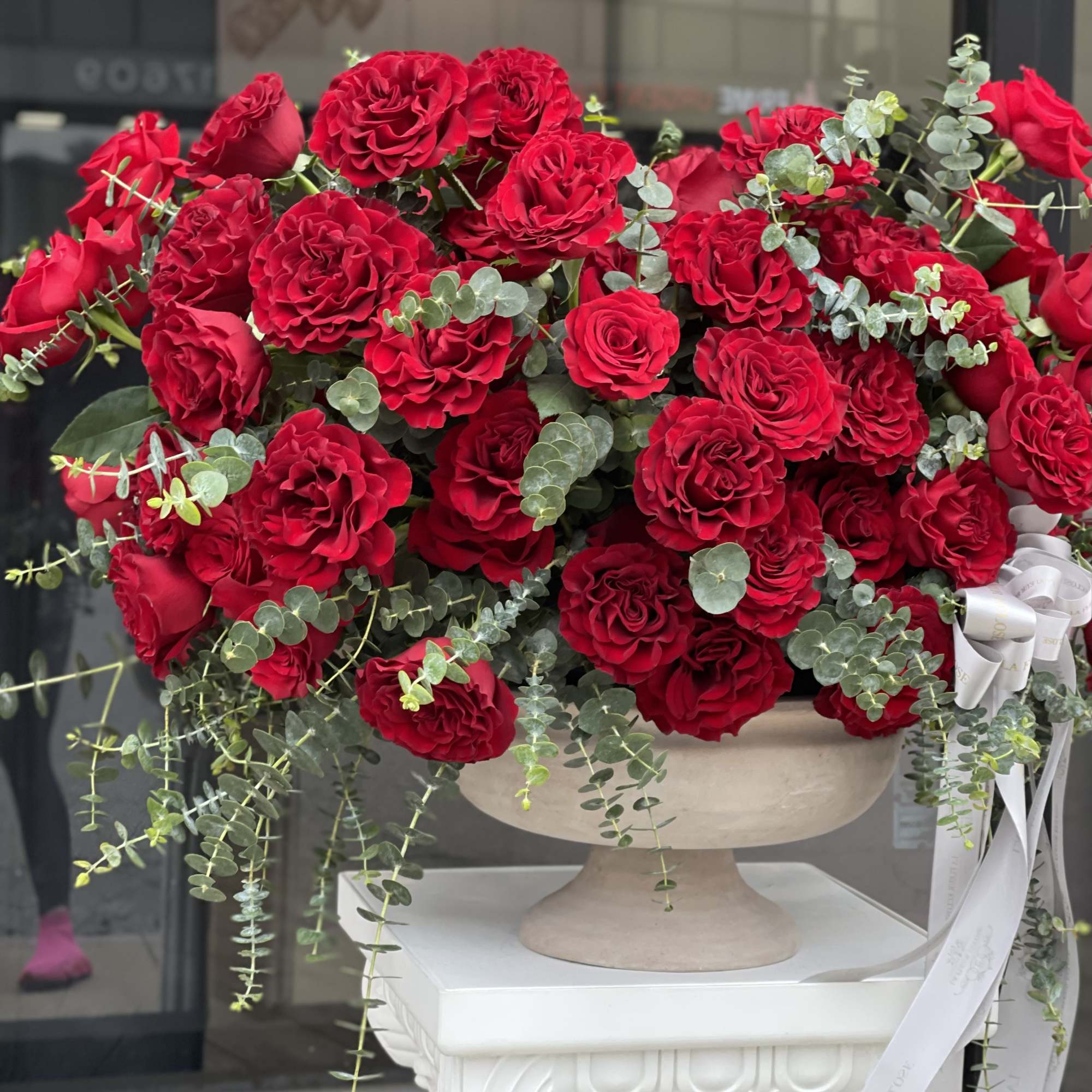 Whether placed in your living room, adorning your dining table, or gracing