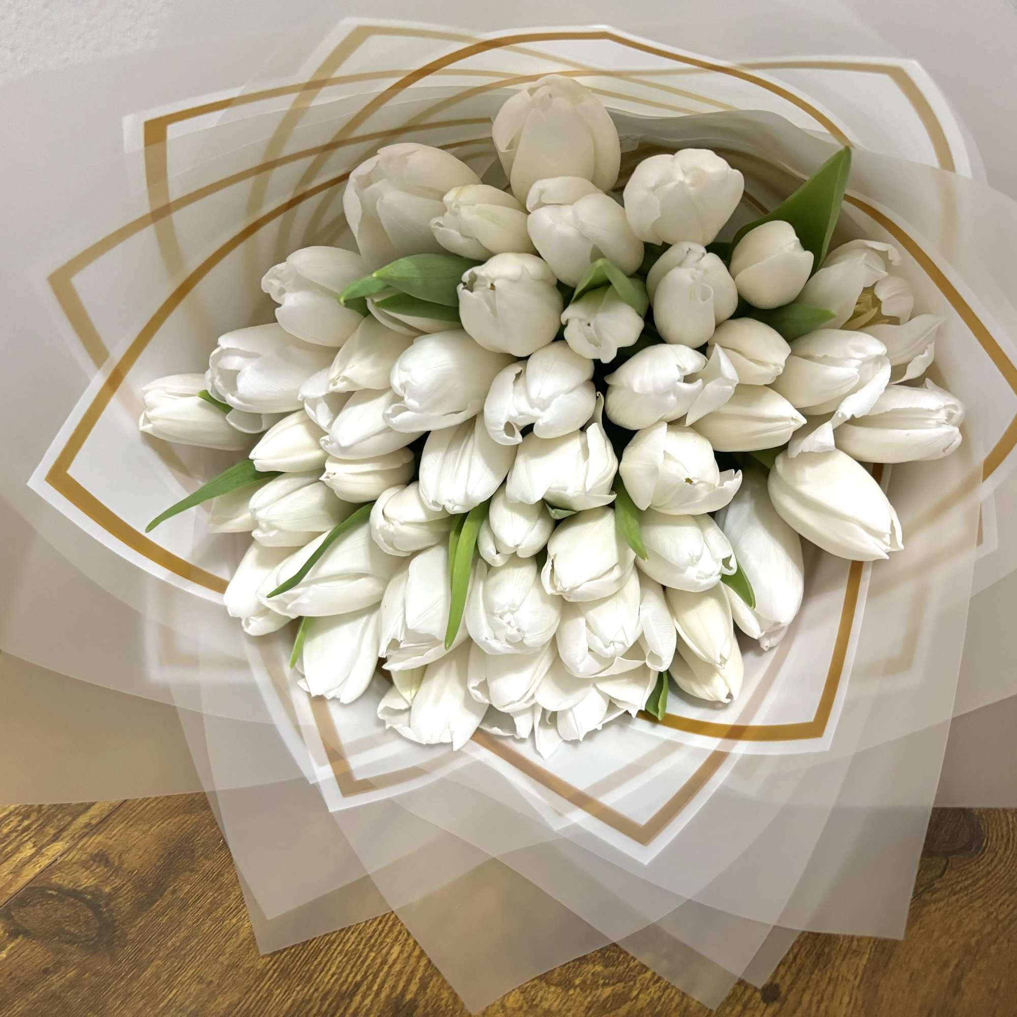 Different sizes. Paper is designer&rsquo;s choice