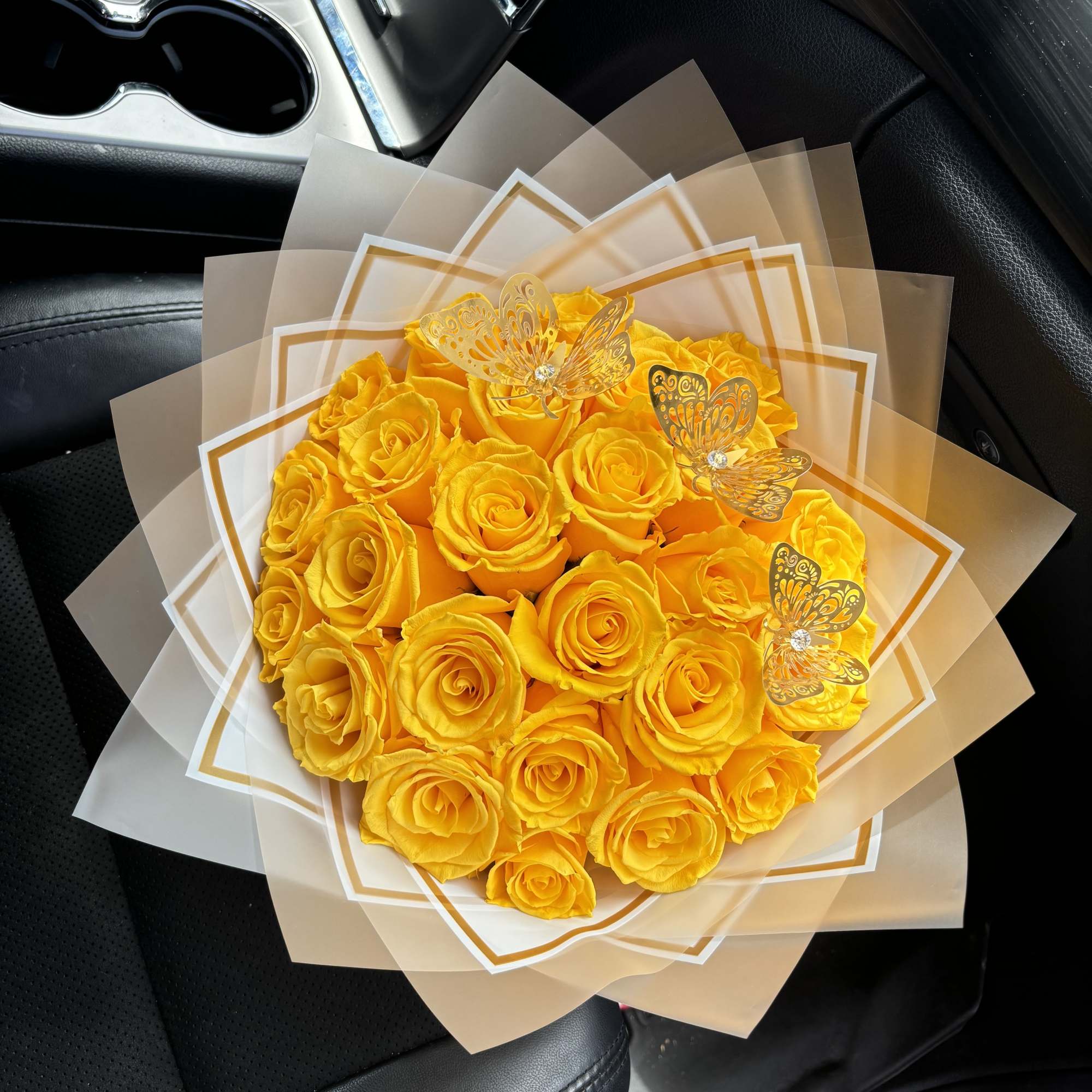 Brighten someone&rsquo;s day with the radiant beauty of our 25 Yellow Roses