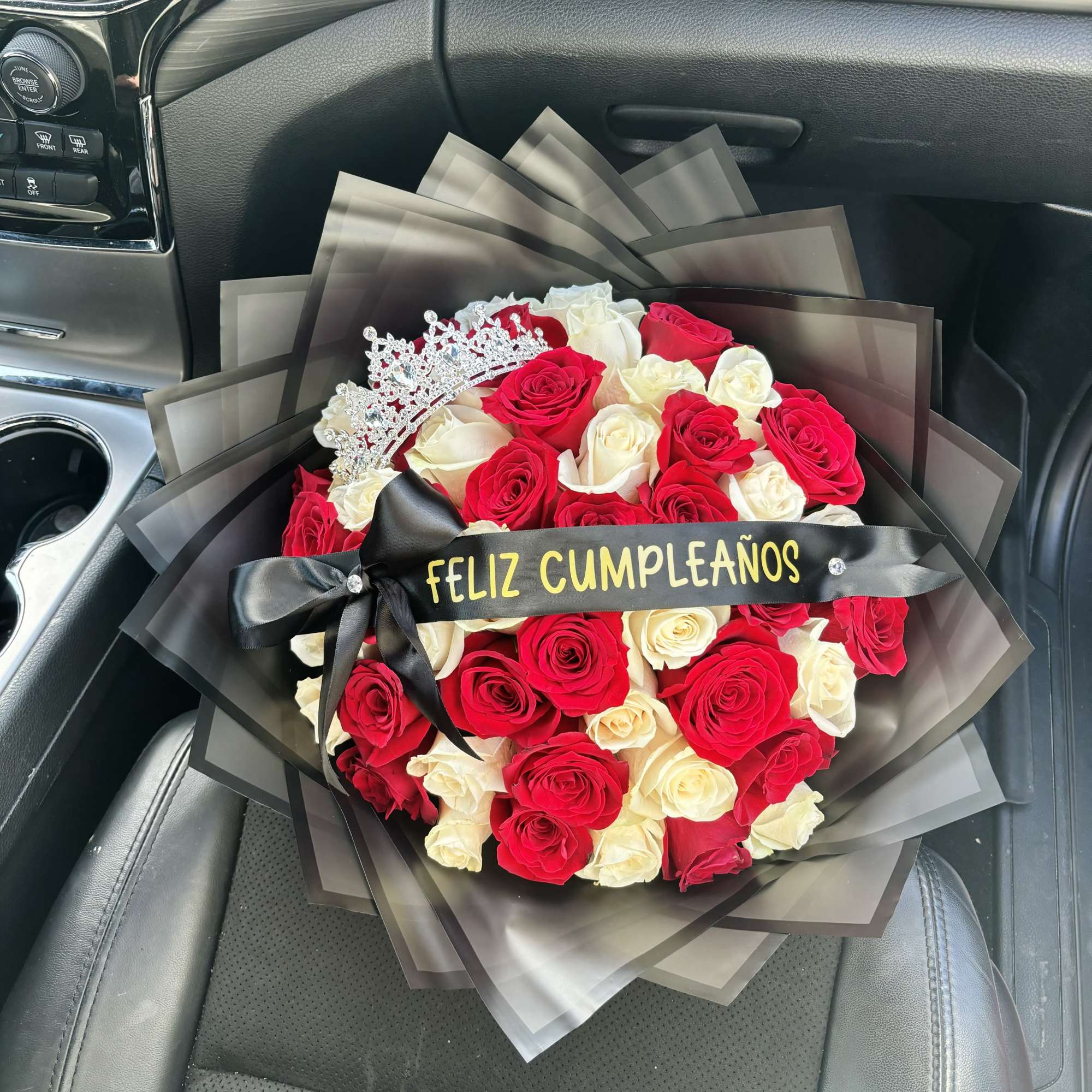 Pink a Crown, pick a ribbon message or put in custom in