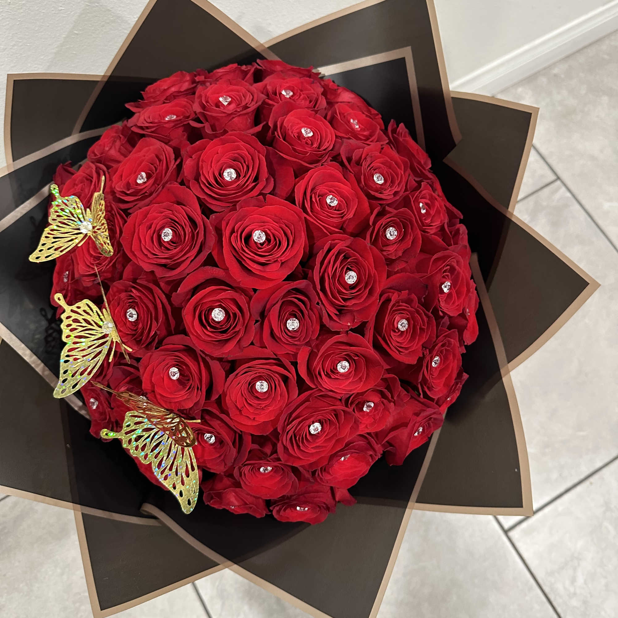 Red roses is a symbol of Love 
Standard size is 25 Red