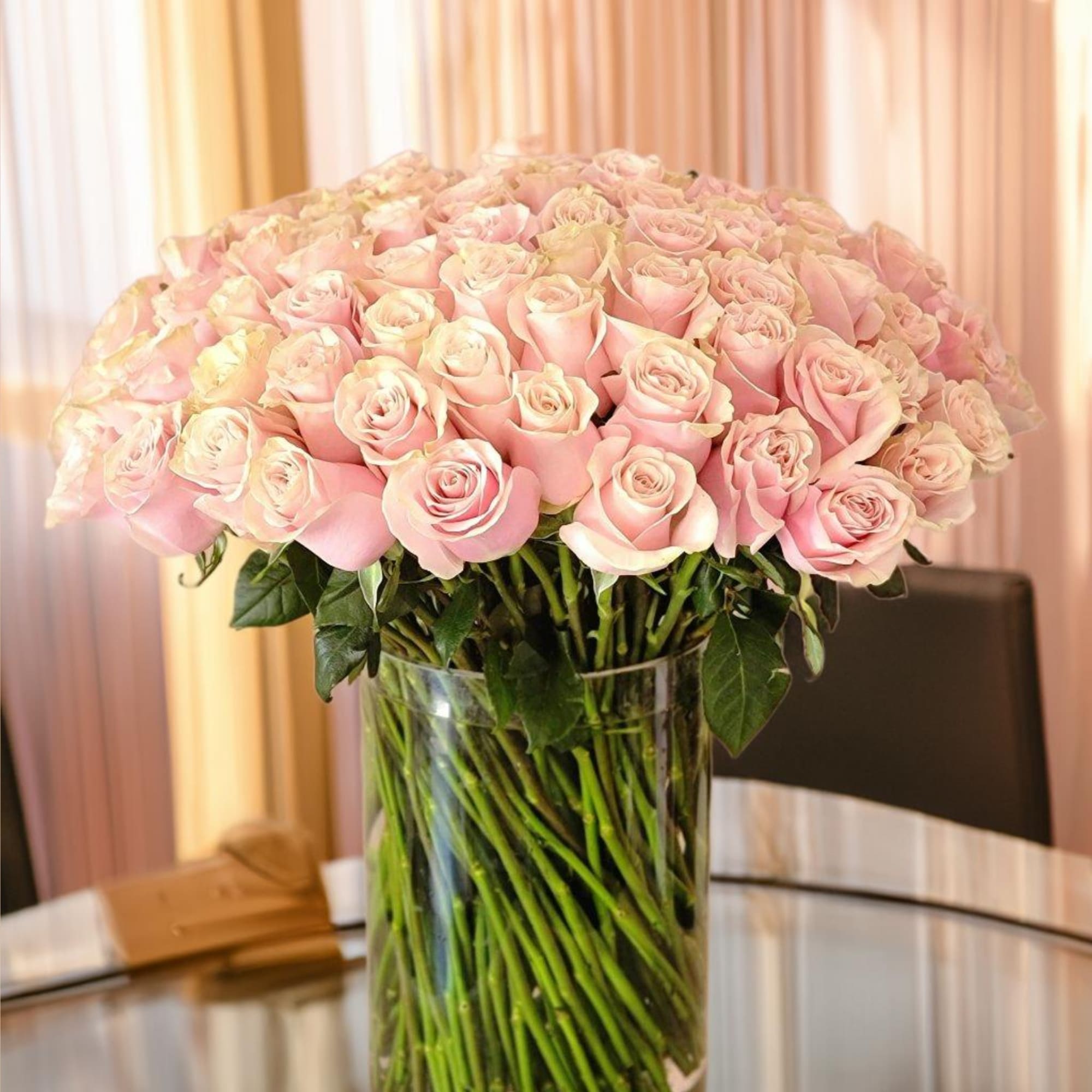 Pink roses are a symbol of tenderness, elegance and sophistication. A bouquet