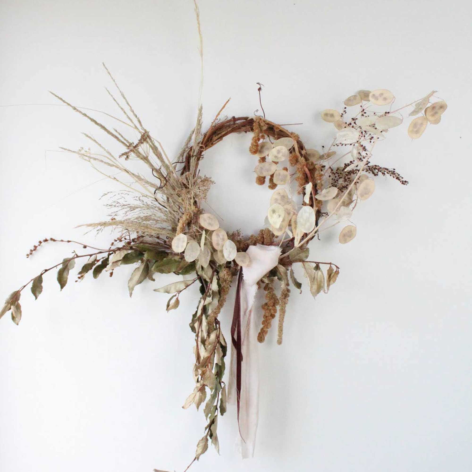 The perfect wreath to accent any door or wall.

*Images are a representation