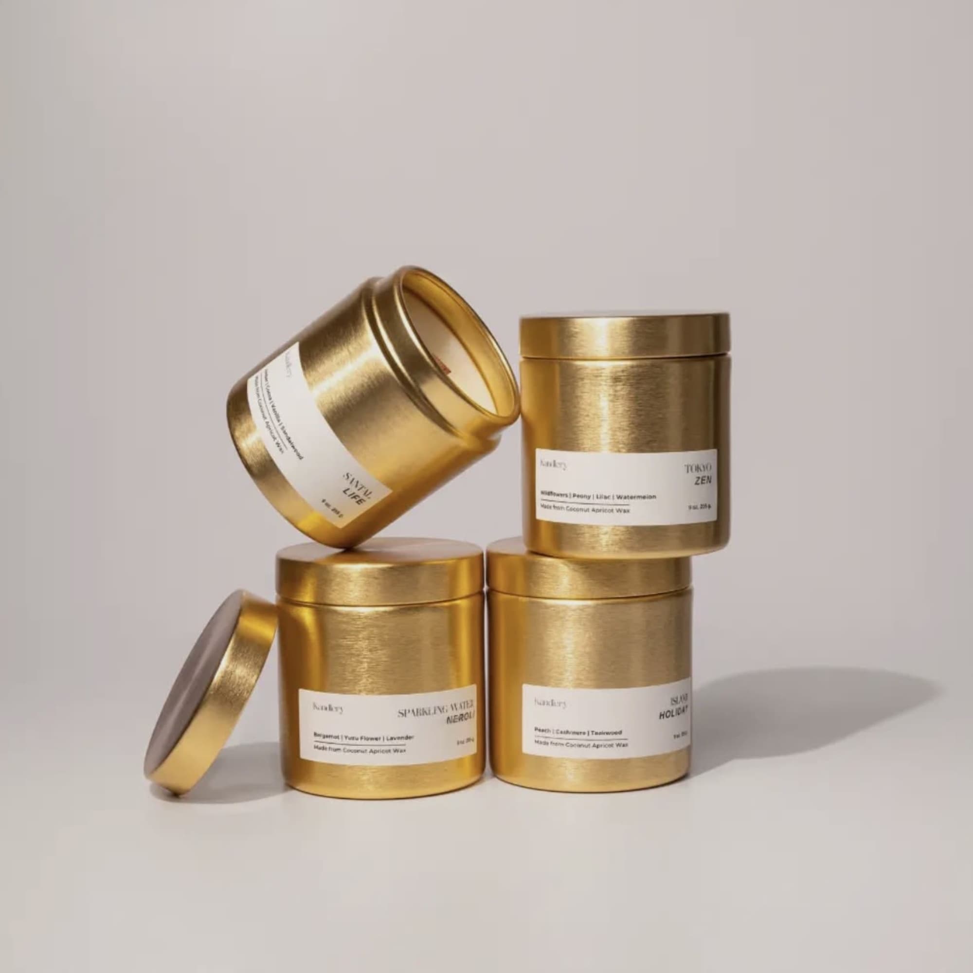 A clean-burning luxury candle in an elegant gold tin. Perfect for gifting