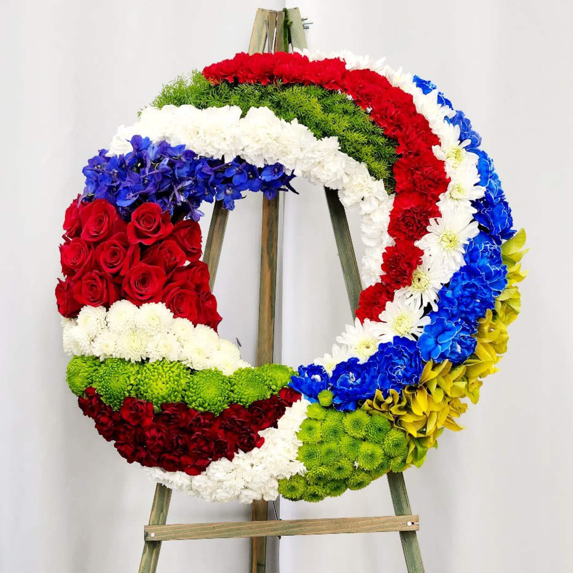 Celebrate patriotic pride with this stunning 30" spiral wreath, a showstopping design