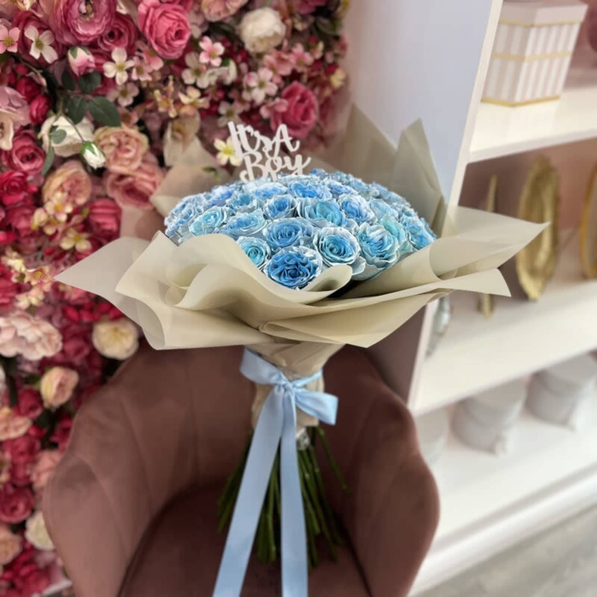 12 Premium Ecuadorian Roses (small)
24 Premium Ecuadorian Roses (Medium)
36 premium Ecuadorian Roses