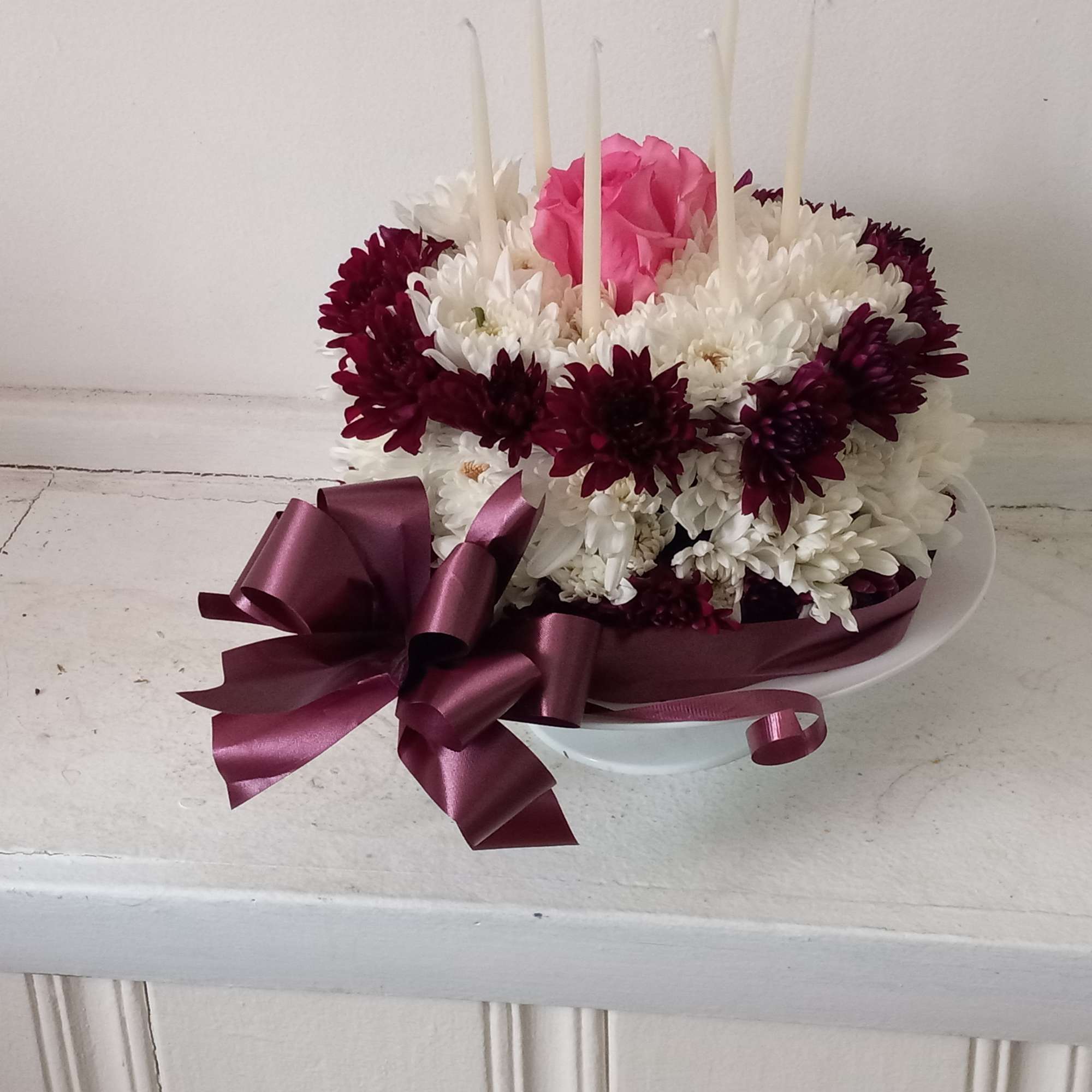 "Happy Birthday" floral cake  