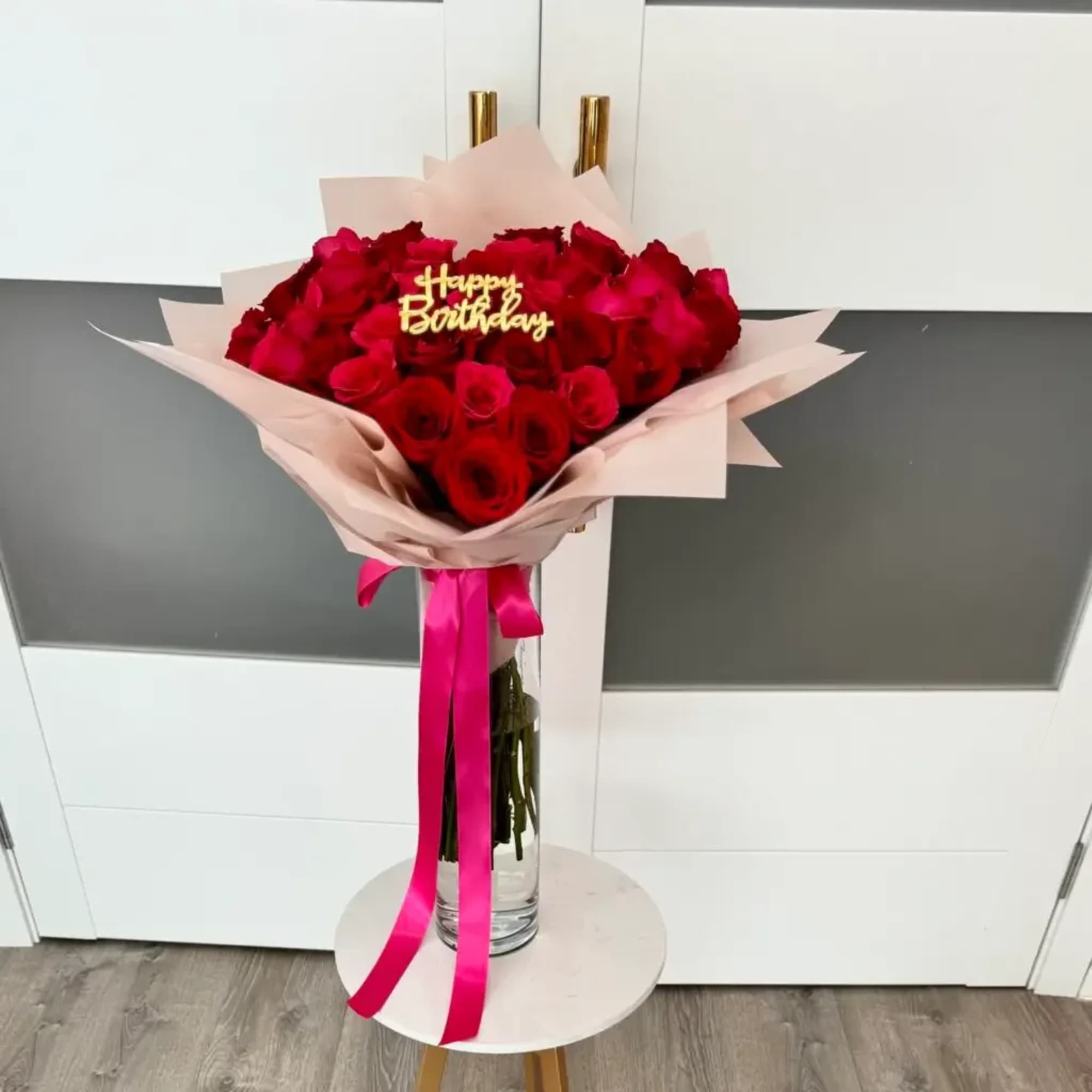 
 19 Roses - Premium Ecuadorian Heart Bouquet ( Standard)
40  Roses