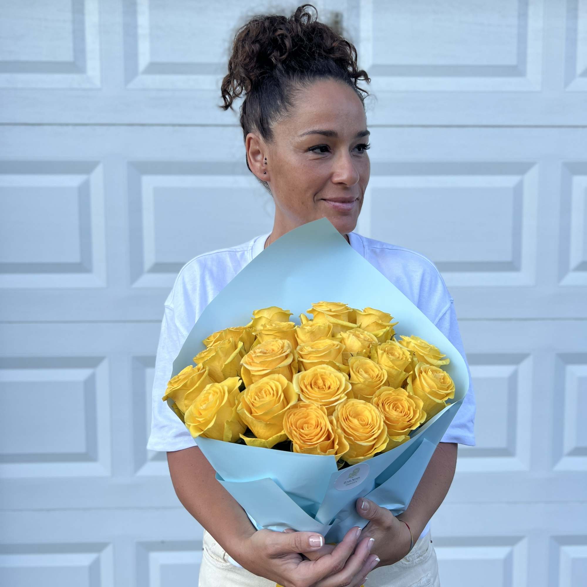 Bouquet of yellow roses