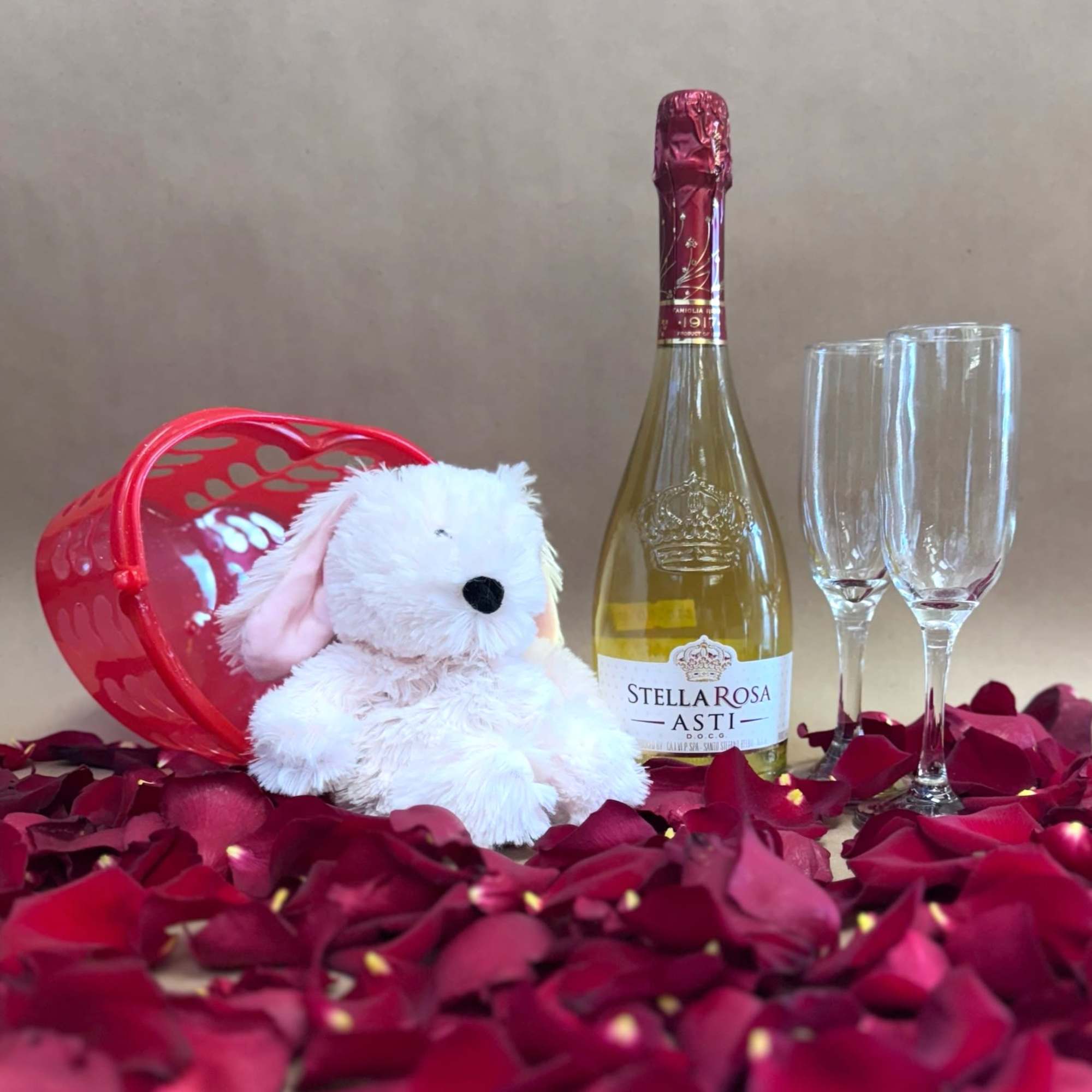 After 5
Included:
&bull;(2) Champagne glasses
&bull;(1) Bag of Petals
&bull;(1) Wine
&bull;(1) Warmie

Please note that refunds