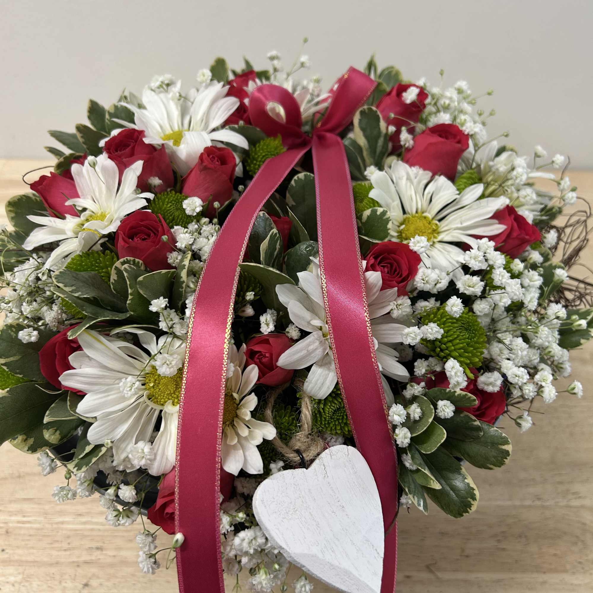 Add a beautiful tabletop wreath to any spring celebration. Would be perfect