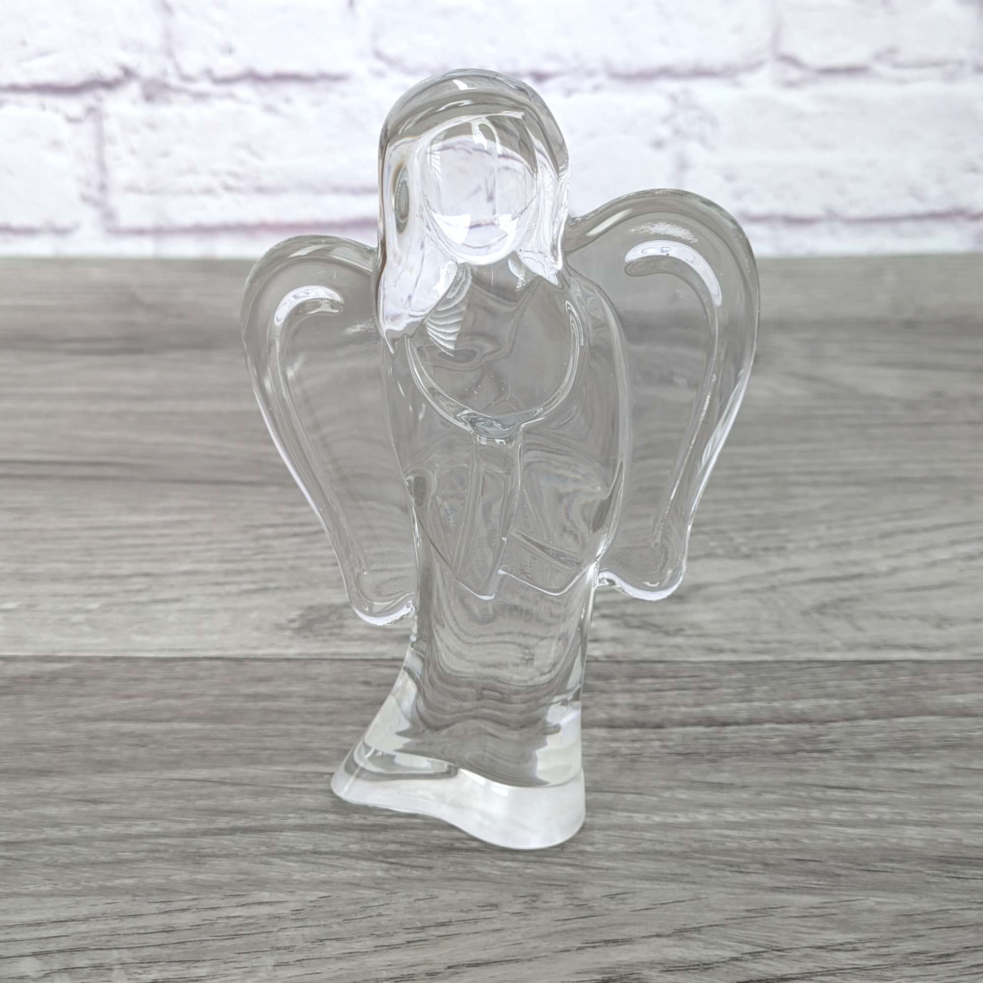 Angelic Embrace is A Ladybug Floral exclusive bouquet. This bouquet features snapdragons