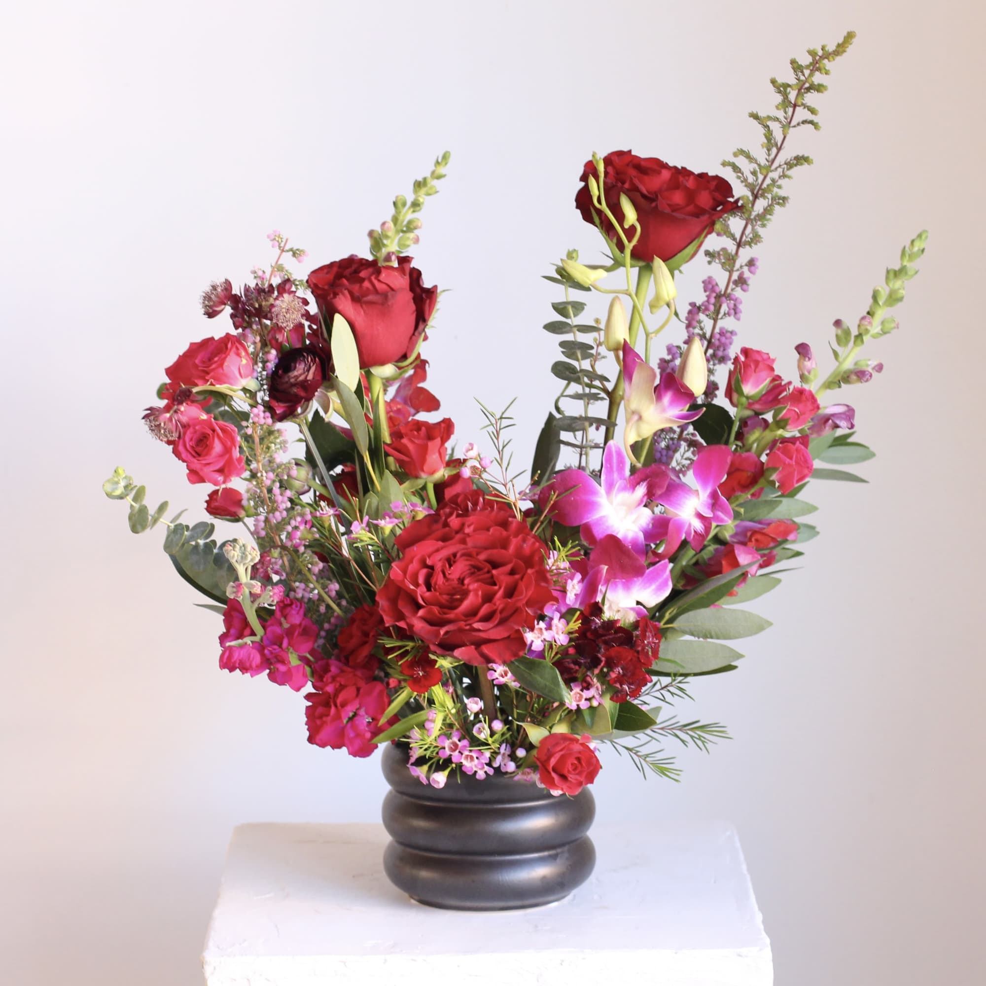 Experience the art of floristry with our Designer&rsquo;s Choice Floral Arrangement. Our
