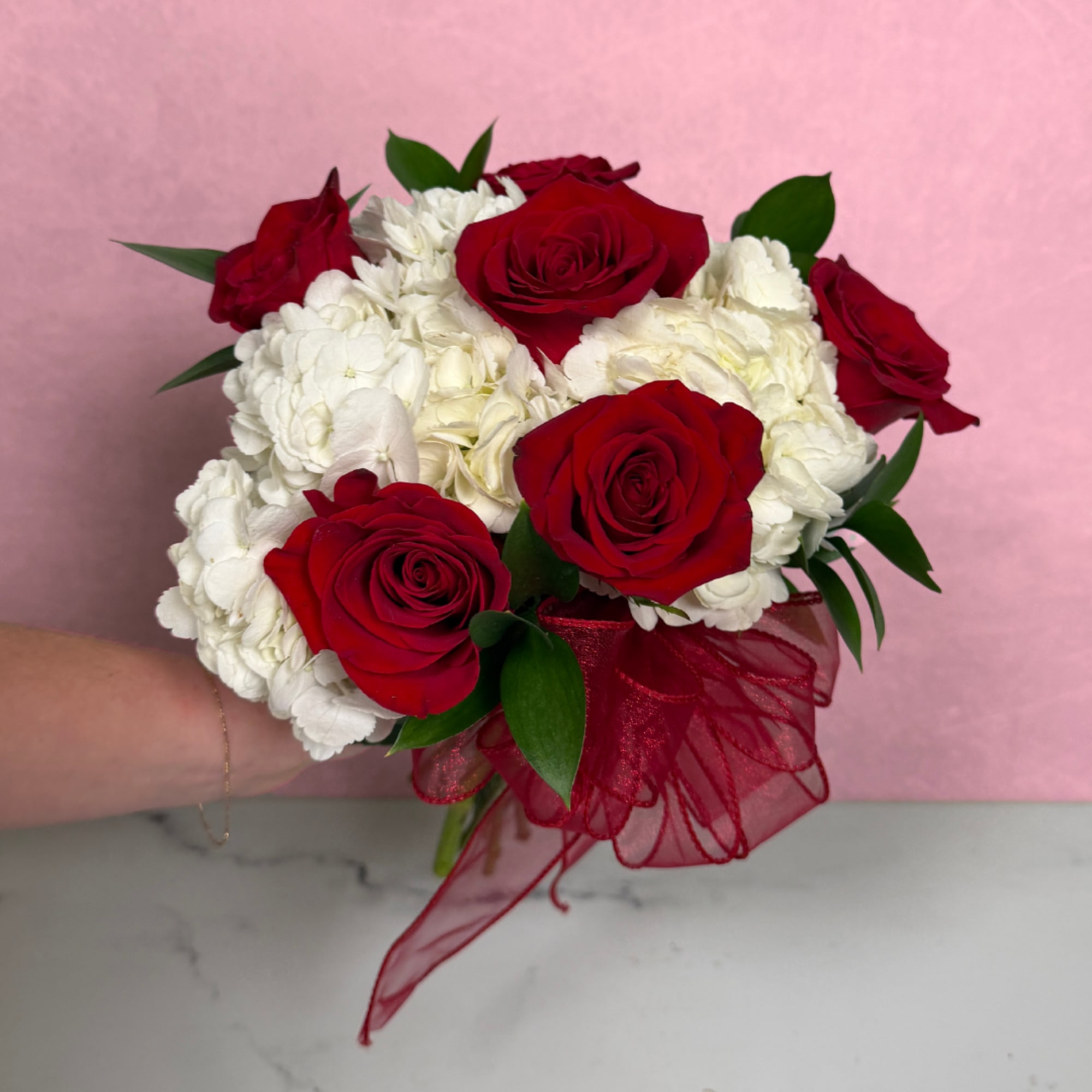 What's more romantic than gifting your special someone a beautiful Classic Romance