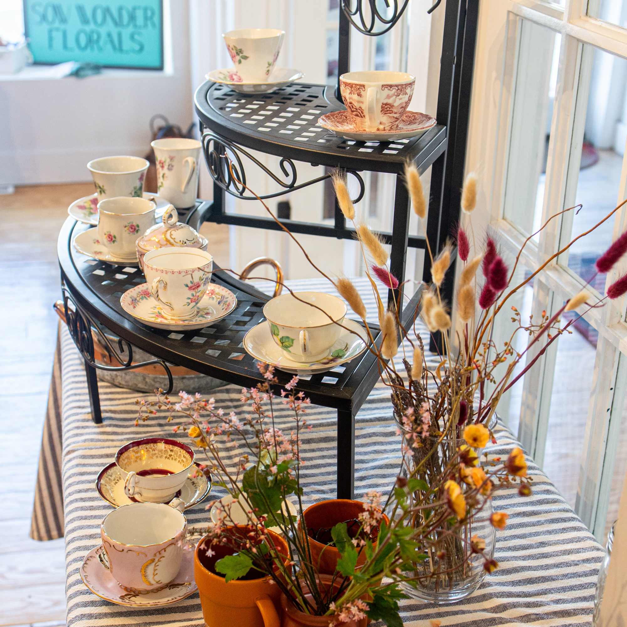 Spend a charming afternoon immersed in beauty and creativity as you design