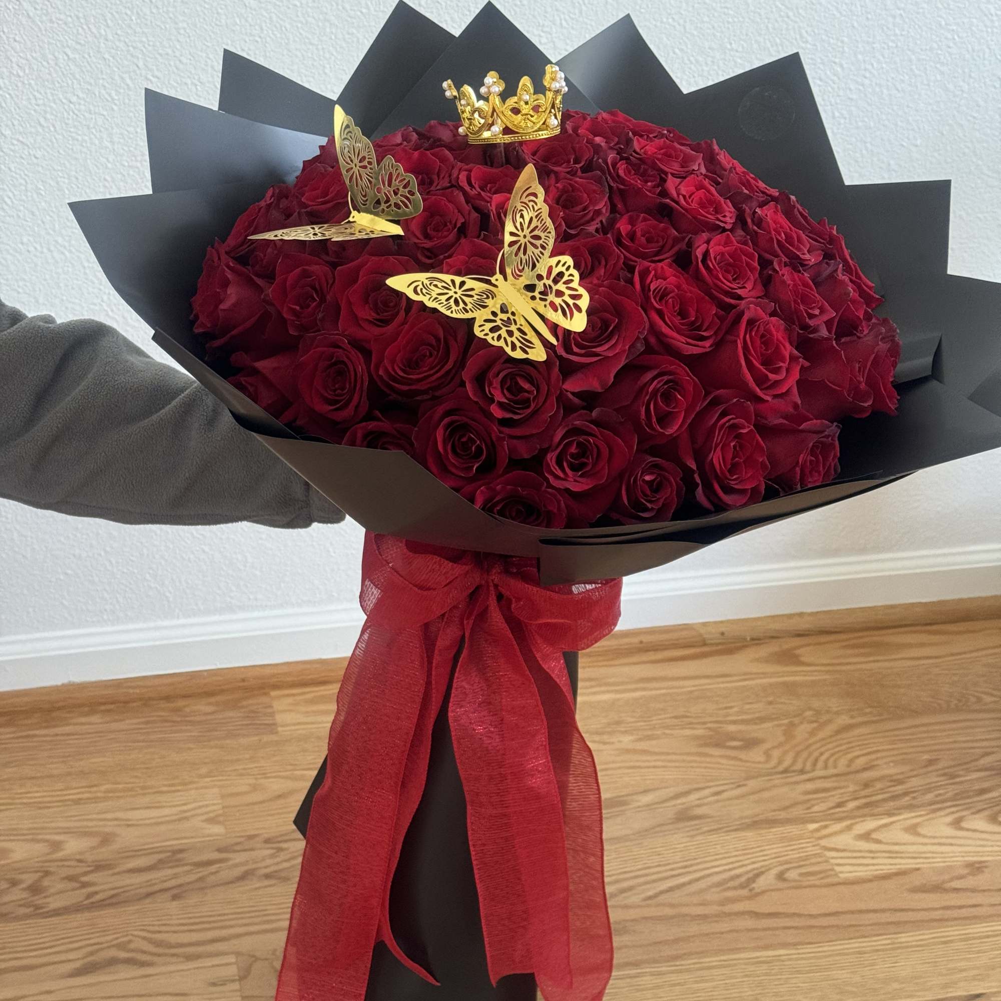 Looking for a simple yet elegant way to make a lasting impression?