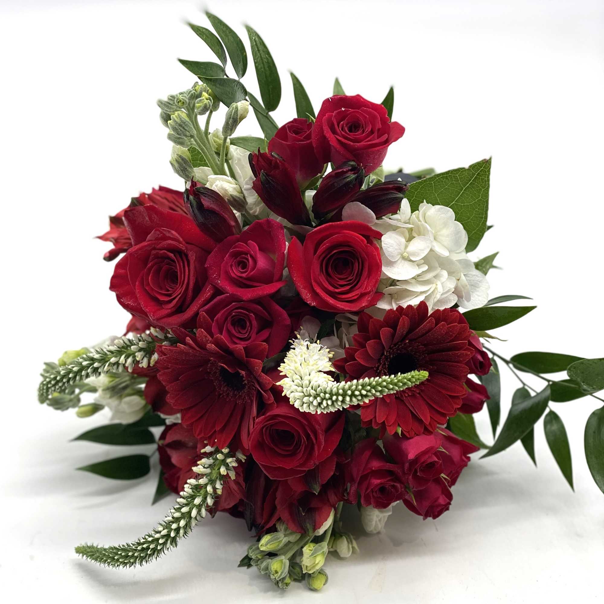 A lush mix of reds with touches of white throughout. 