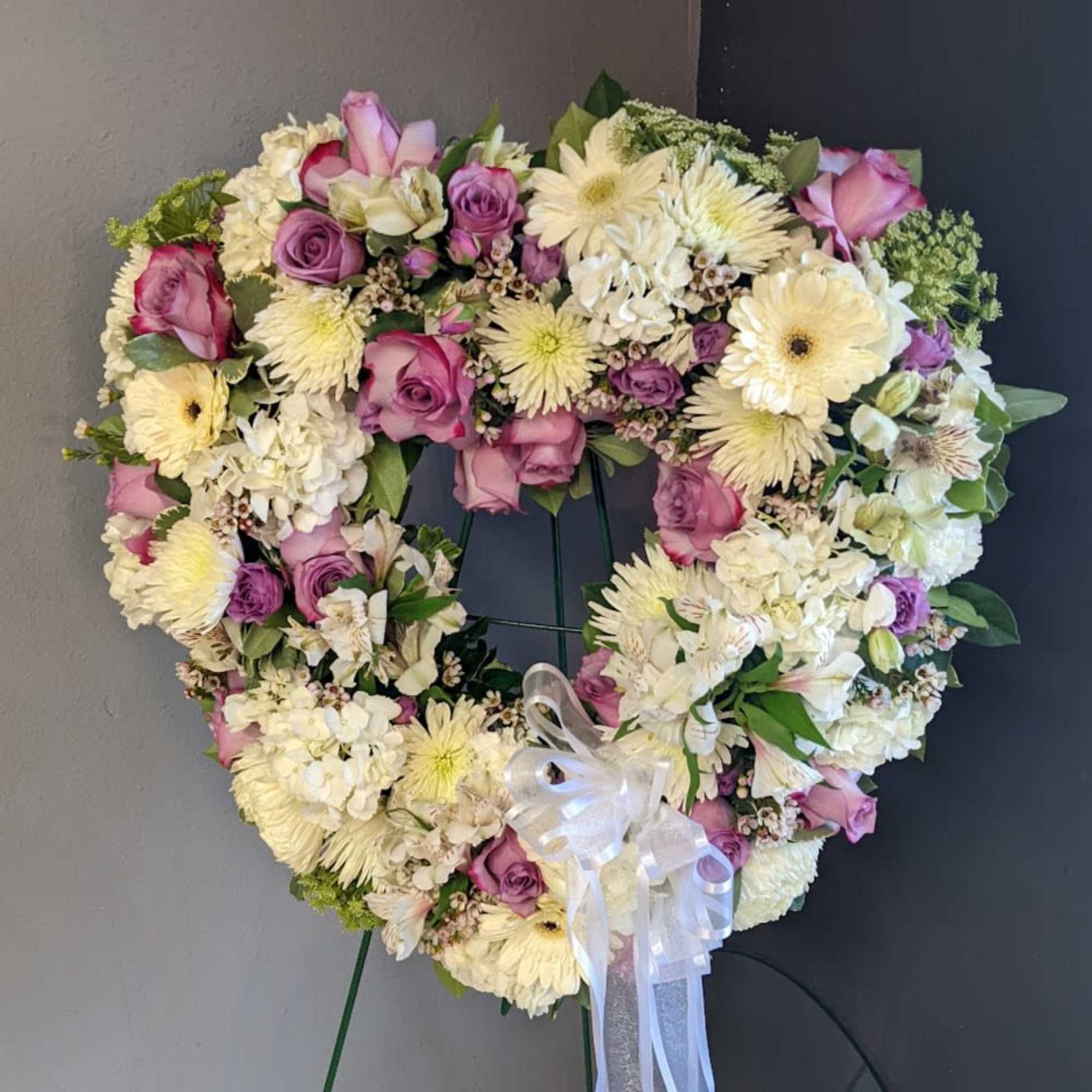 This is a beautiful option for a funeral service, church or graveside.