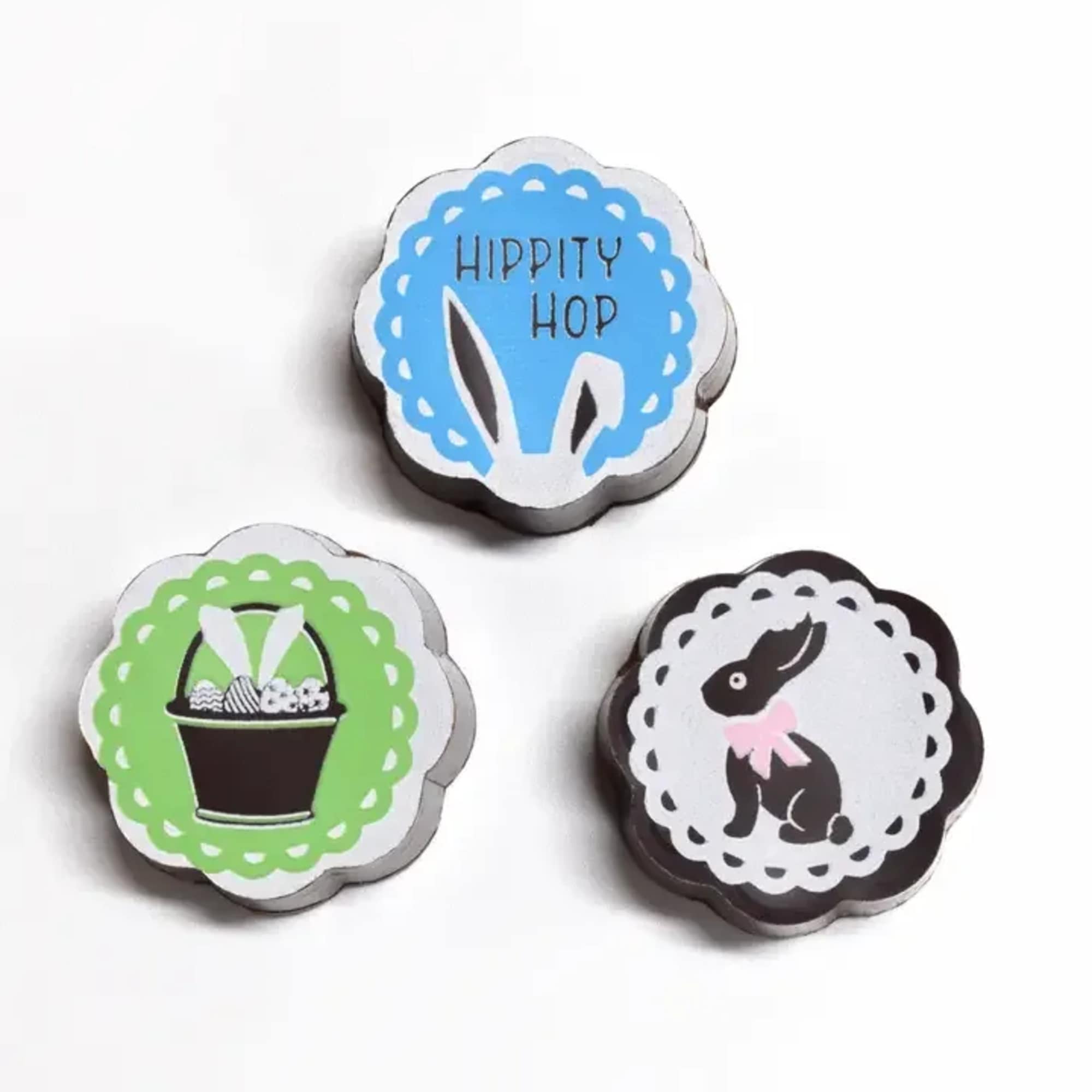 Follow that cute little bunny to sweet chocolate-y goodness. Spring bunnies, lovely