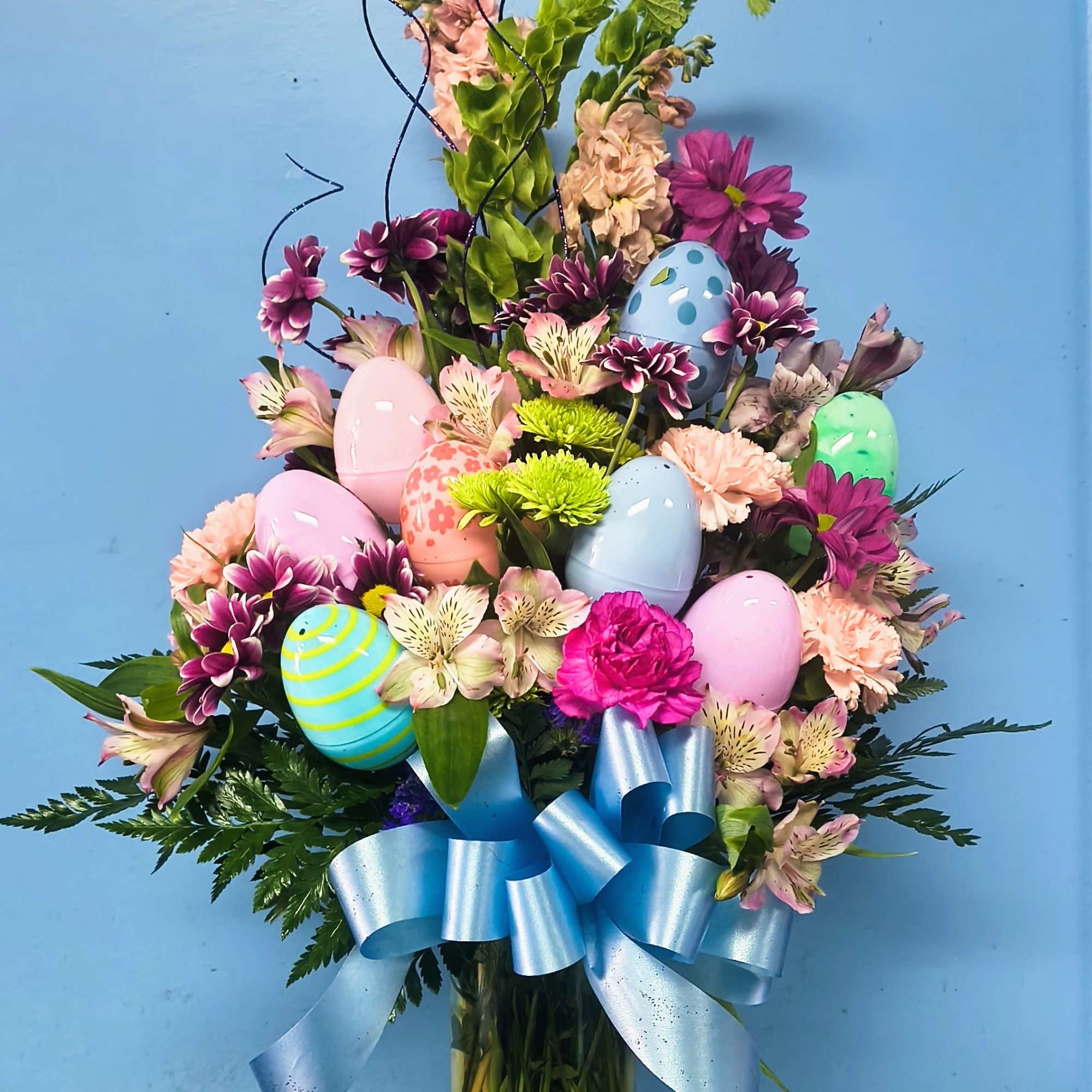 LONDYN'S BLOOM is a festive Easter bouquet full of fresh flowers and