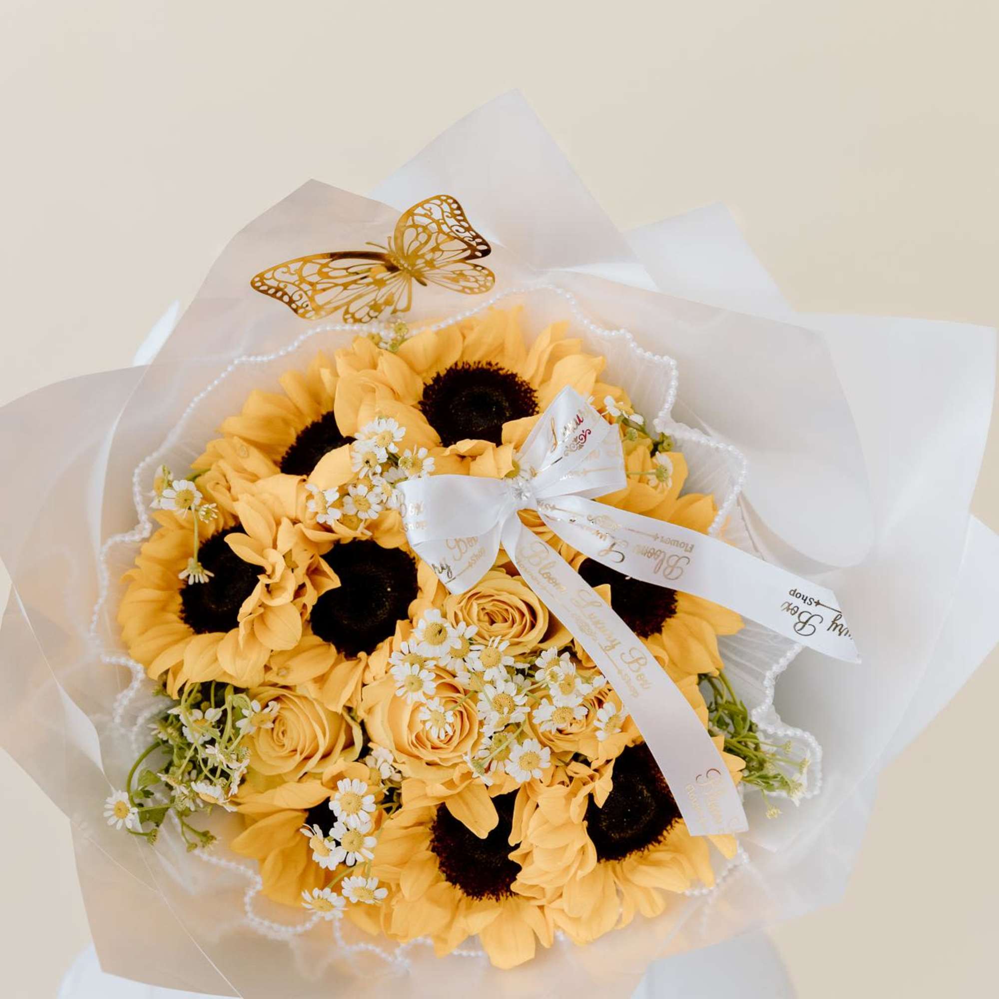 Nothing's sweeter than the prettiest  MOM Sunflower Bouquet

Our arrangement is a