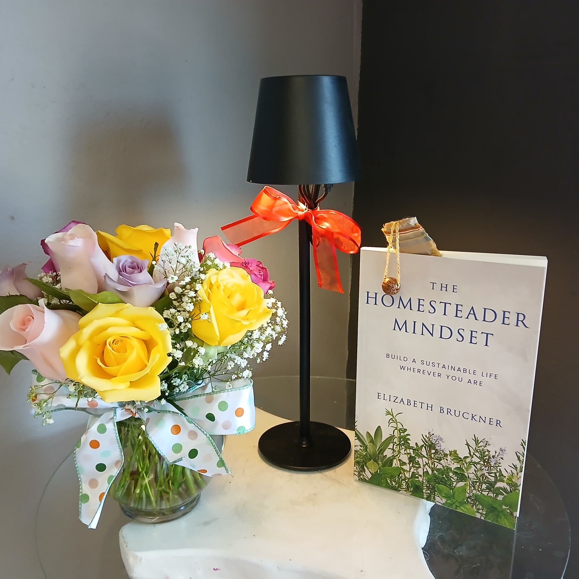 This gift set is sure to dazzle the bookworm in you life.