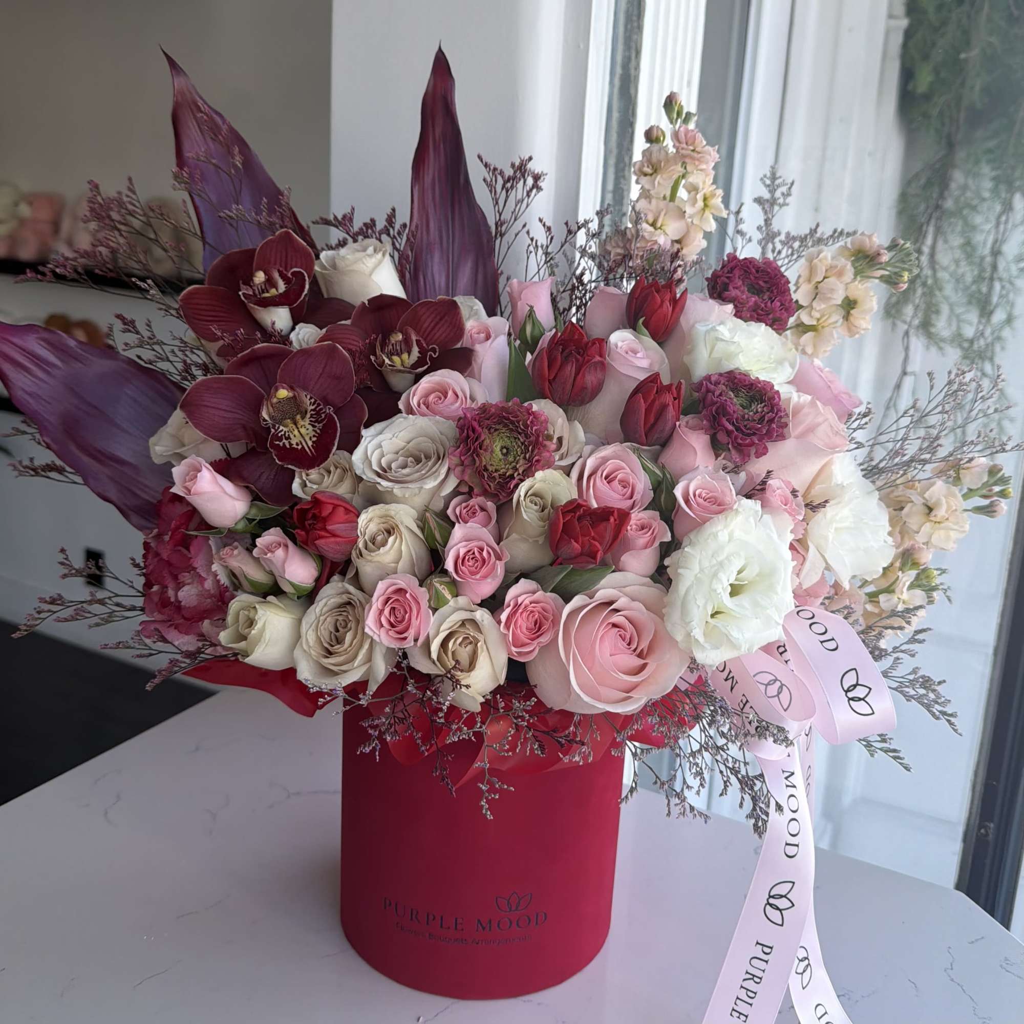 Standard container size - D6.75'x H7.5'

Deluxe container size - D8.25'x H9.5'

Raspberry Cream
Bold