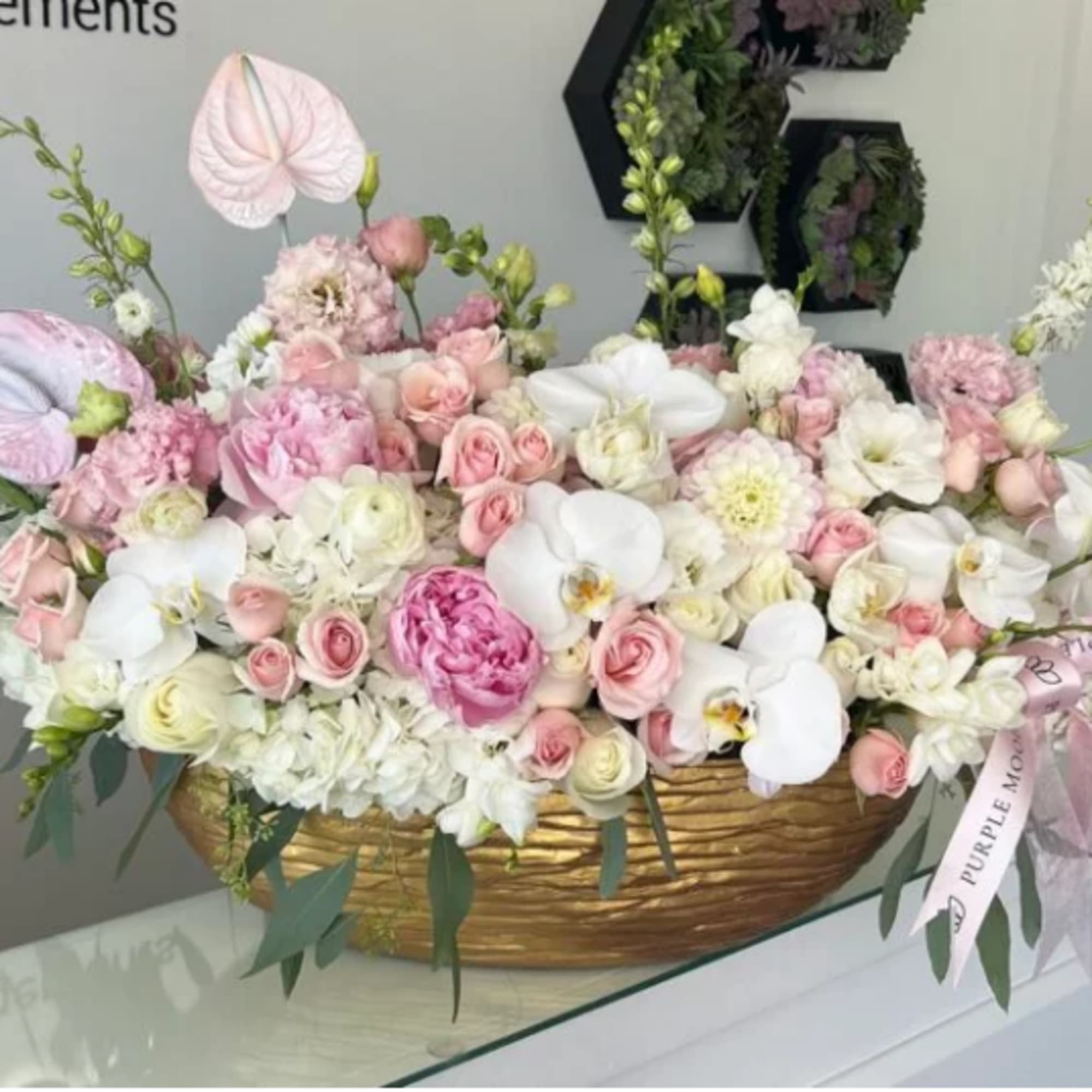 Rectangular Vase
Elegant and refined, the Rectangular Vase arrangement is designed to impress