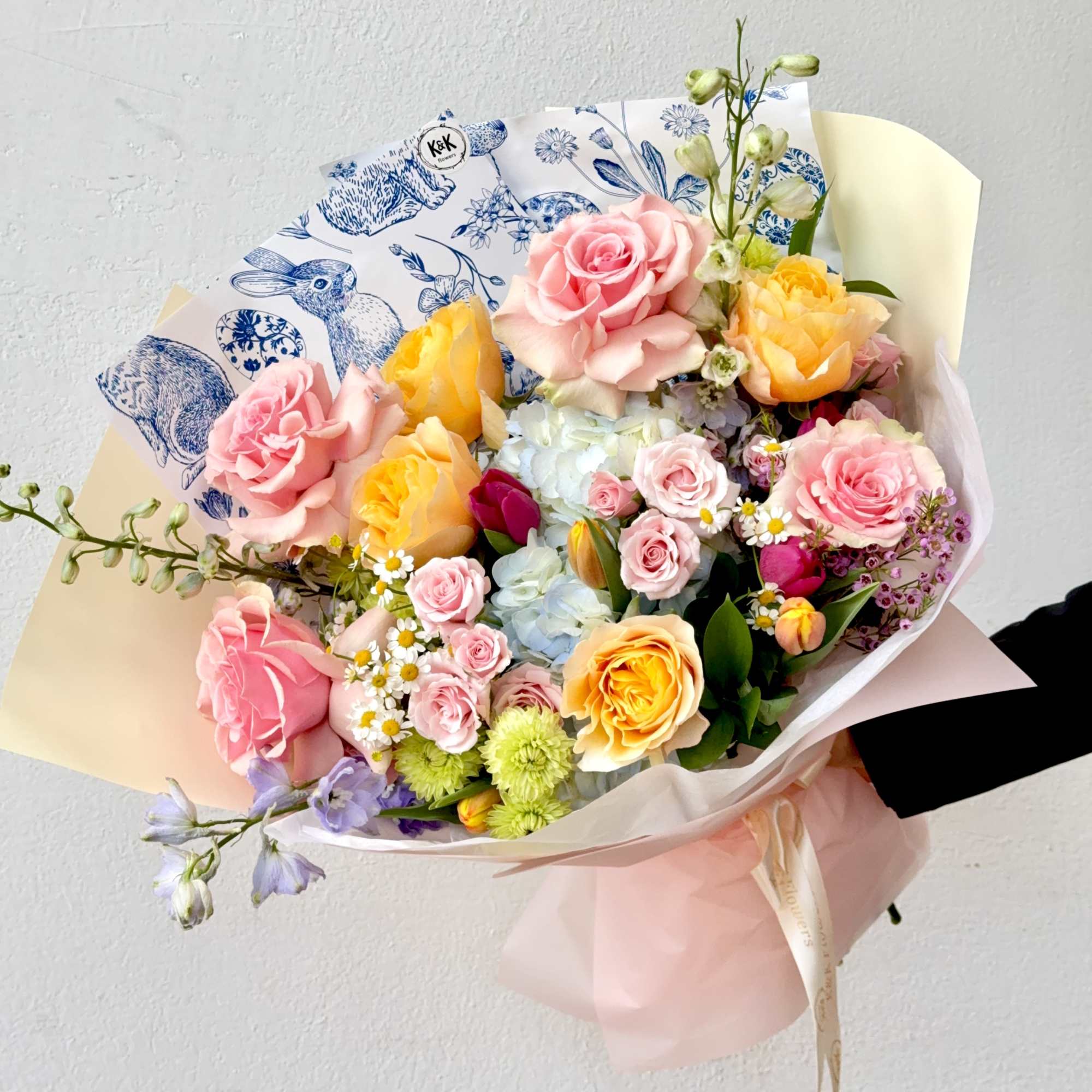 Medium to large size bouquet mix with the best spring selection of
