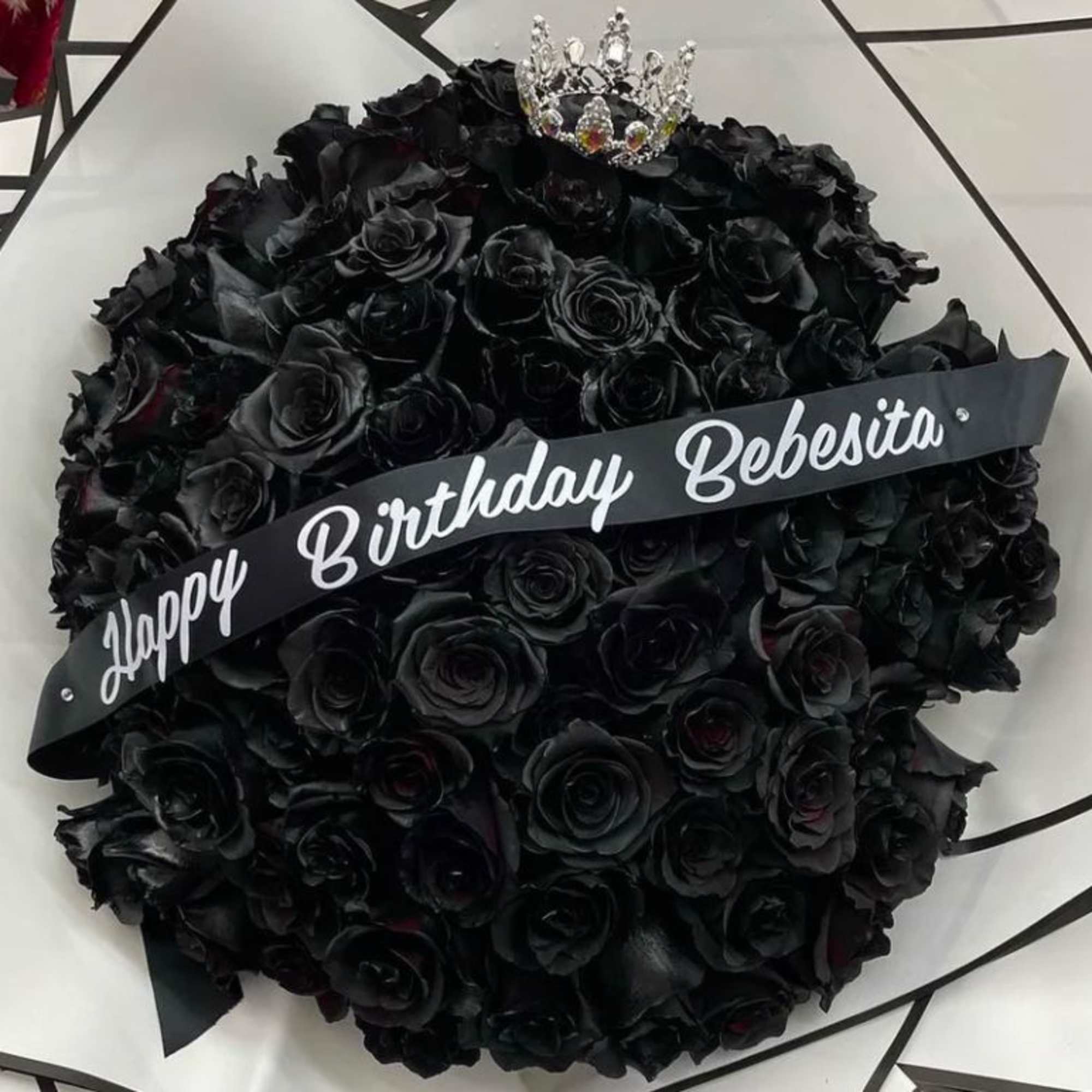 For the standard we have 25 roses , deluxe 36 and premium