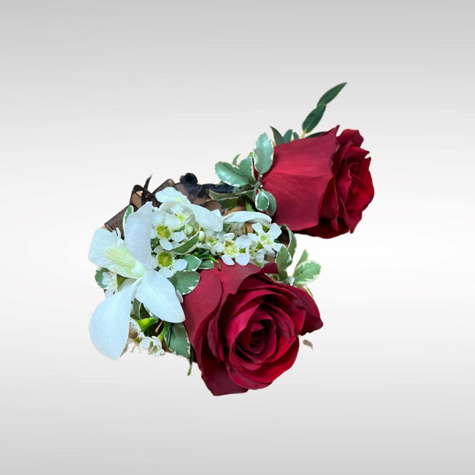 Recipe: Regular rose and Dendrobium Orchids Boutonniere and Corsage.
Rose color available: white