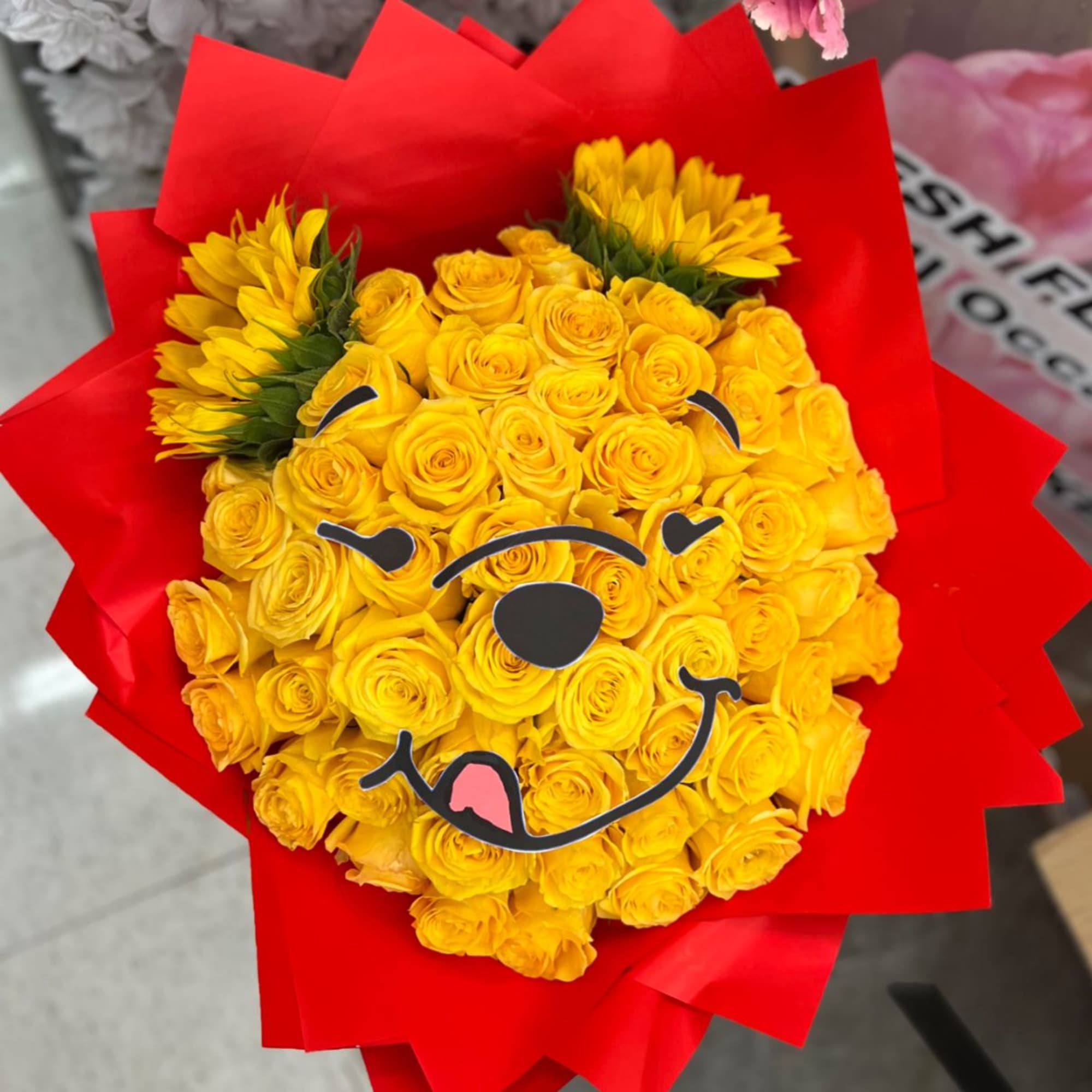 Standard 25 roses 
Deluxe 36 roses 
Premium 50 roses 
