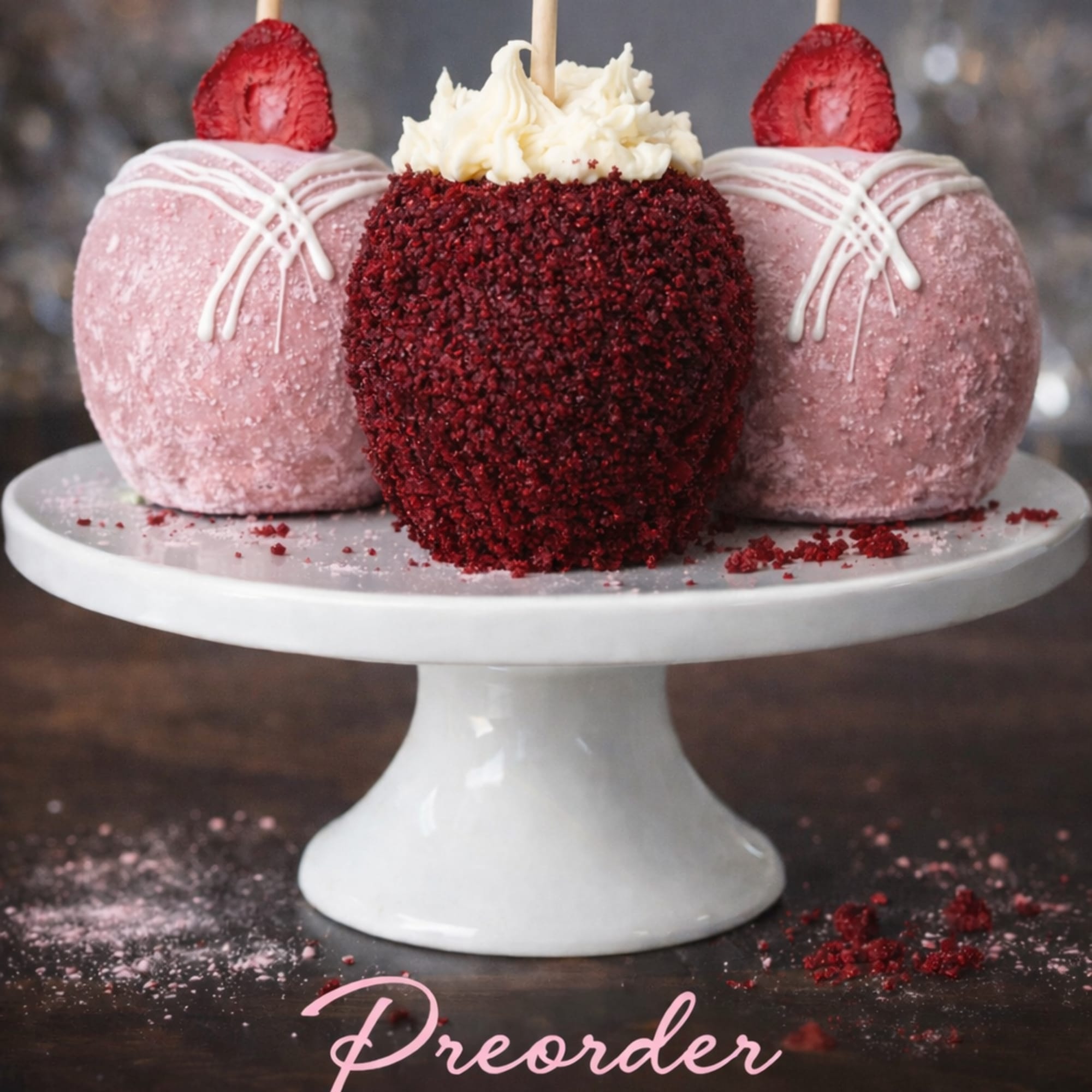 Our handcrafted Red Velvet Chocolate Candy Apple features a crisp Granny Smith
