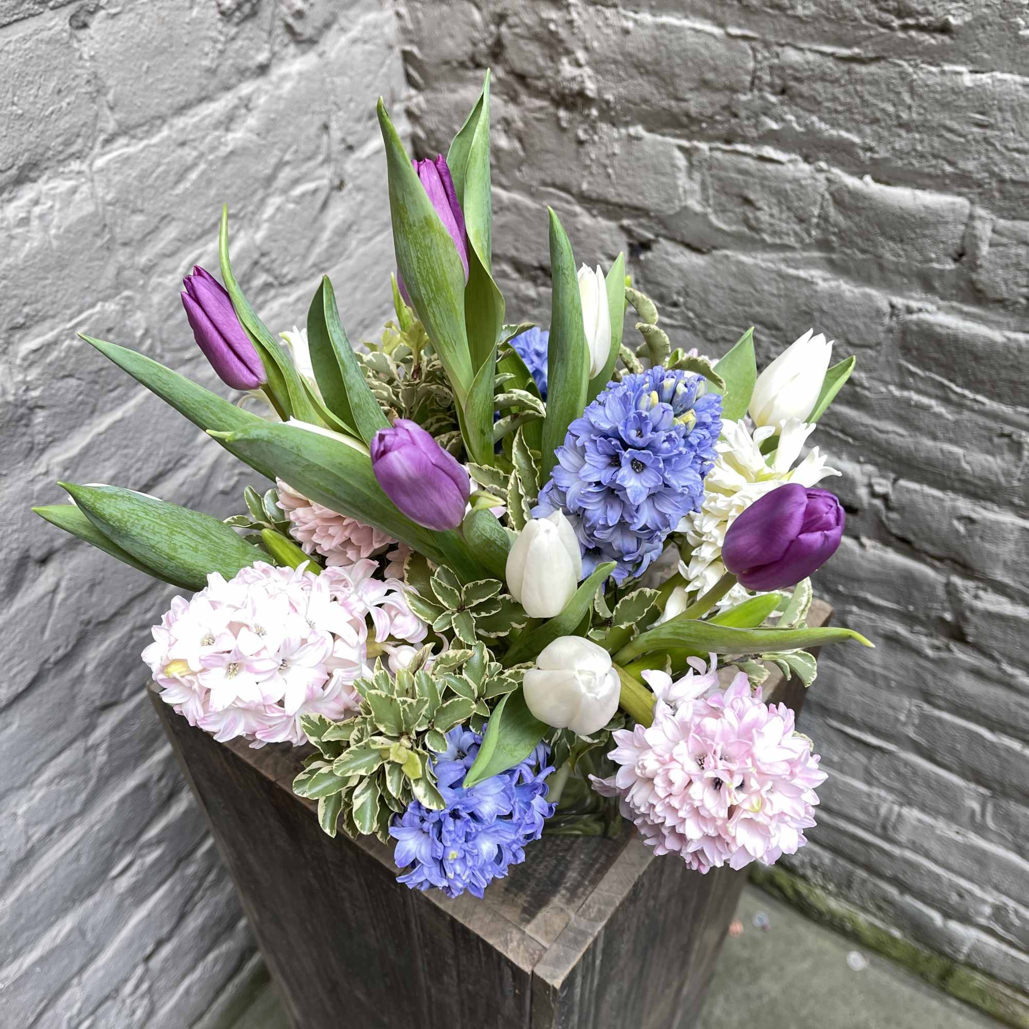 Usher in the fragrance and color of spring with this scented beauty!